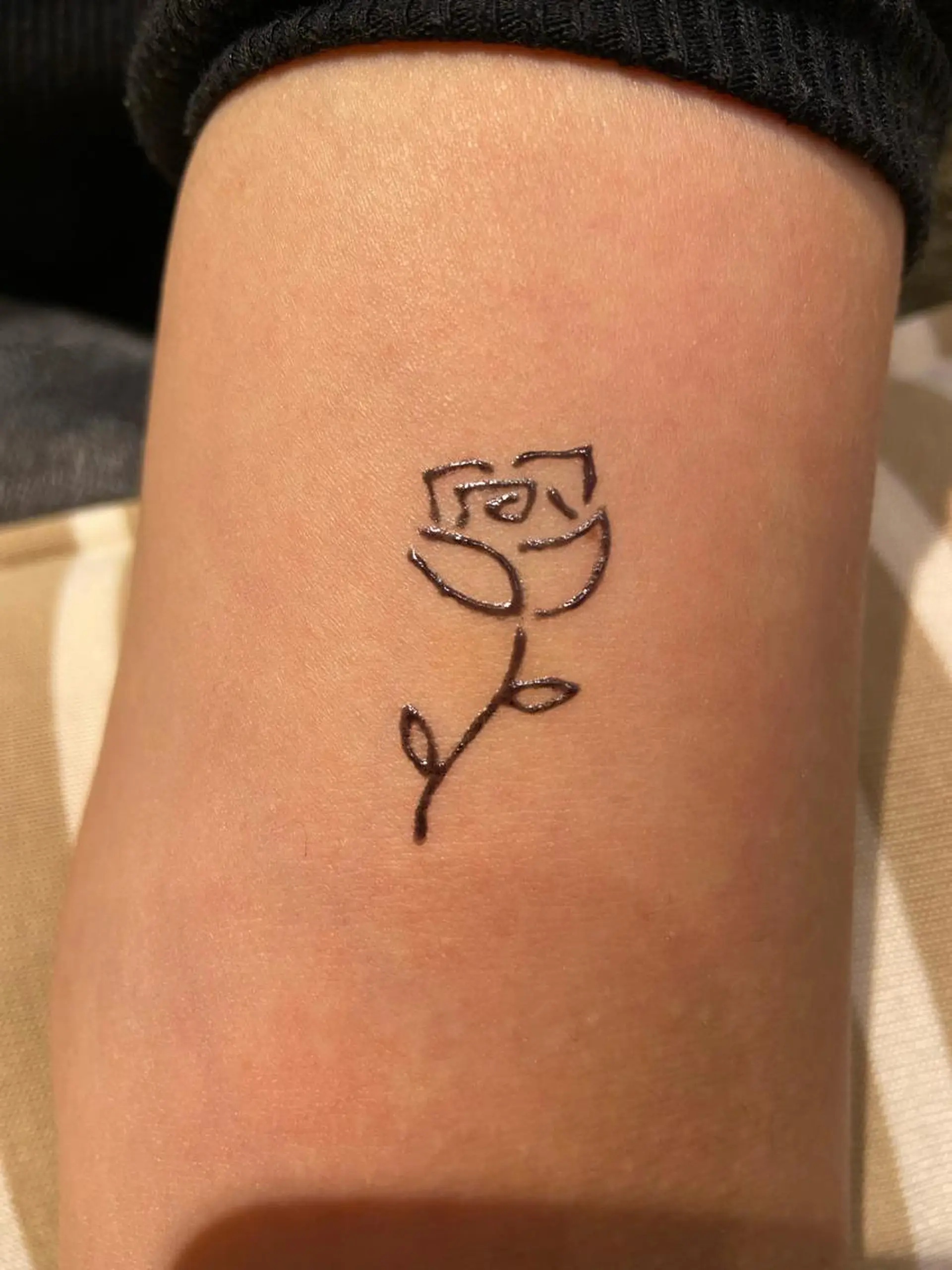 Daenerys(デナーリス)所属・近藤 優羽のマツエク・マツパデザイン