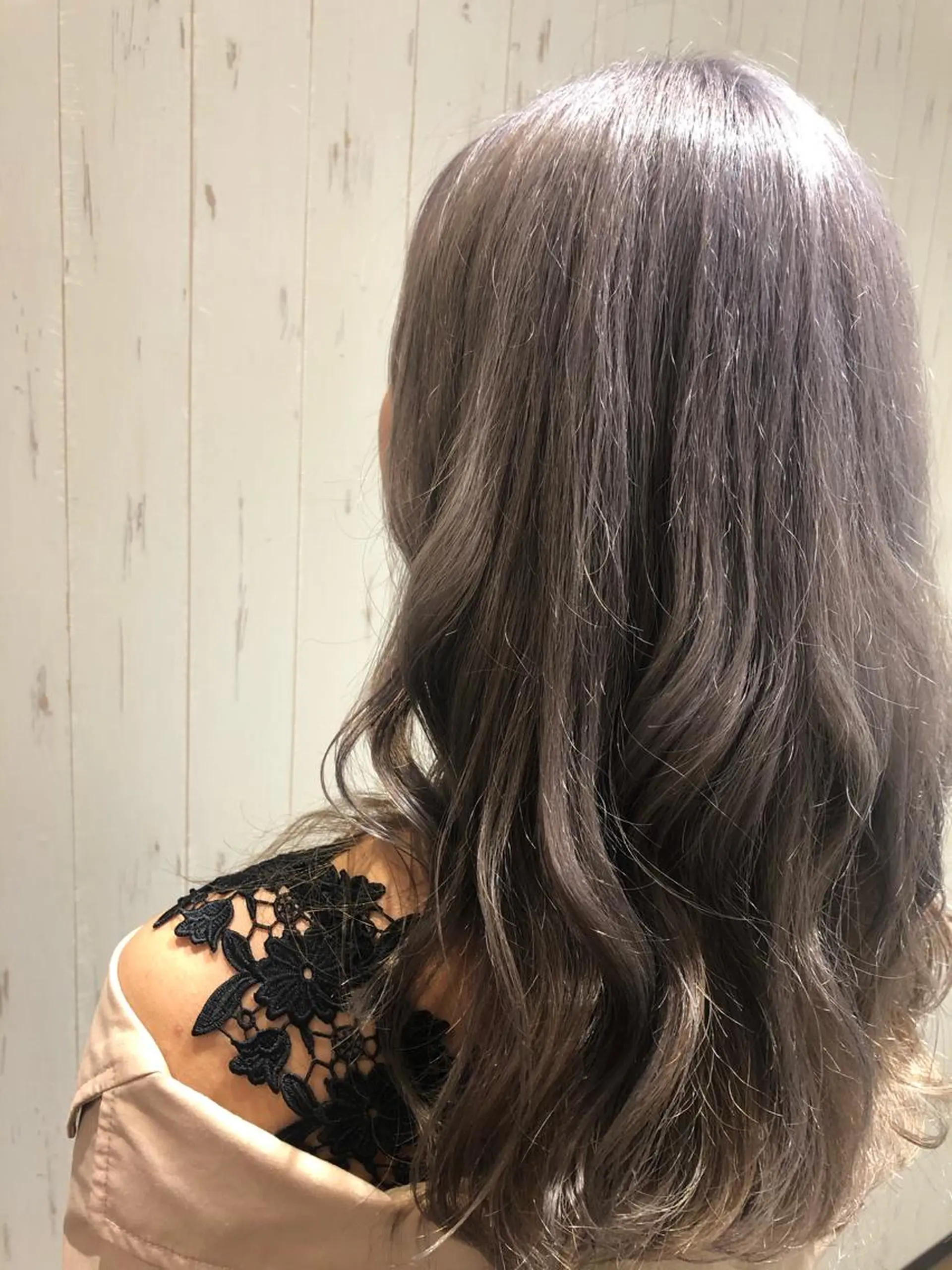 セミロング カラー EARTHセンター南店所属・小笠原 愛美のヘアスタイル