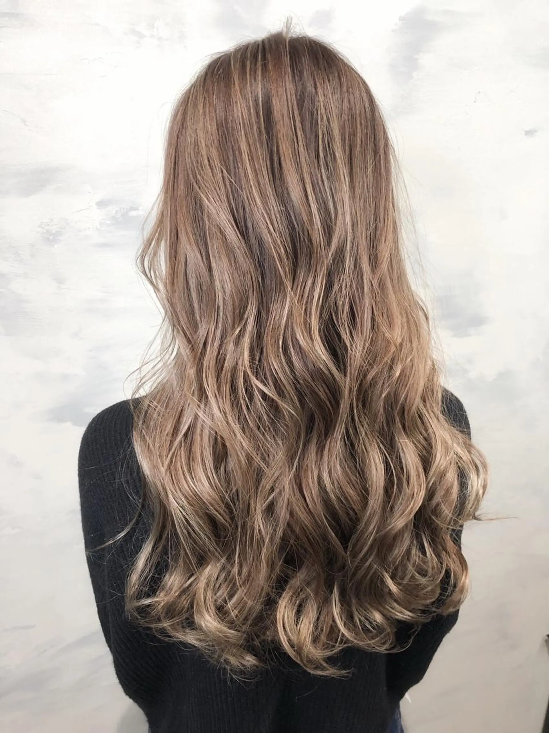 ロング 3Dハイライト ハイライト biscohair 髪にドラマを。のヘアスタイル