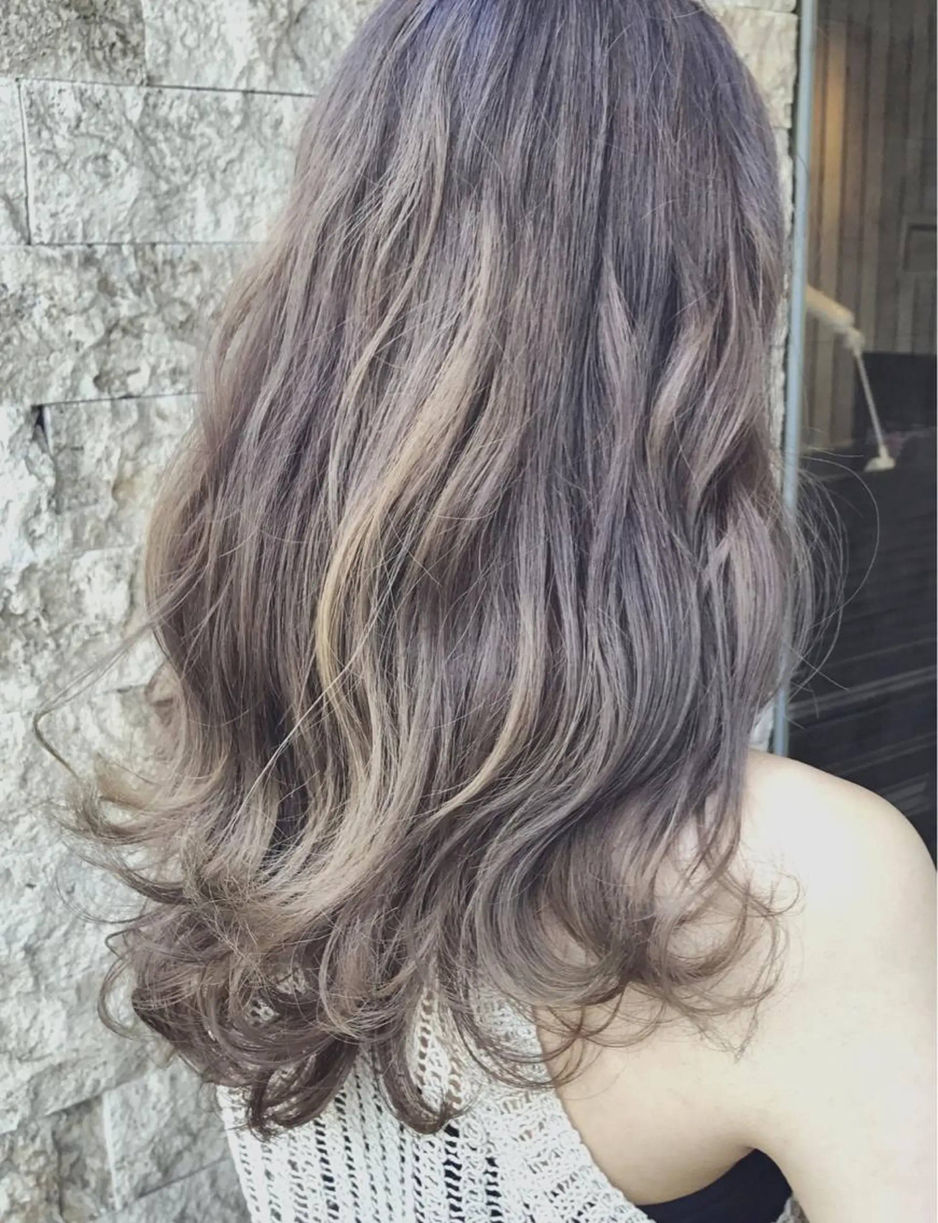 セミロング カラー パーマ ヘアアレンジ メンズ キッズ ネイル マツエク・マツパ アッシュ 透明感カラー ラベンダーカラー ラベンダーアッシュ ヘアカラー トリートメント uno pulir所属・トップスタイリスト 永尾拓也のその他イメージ