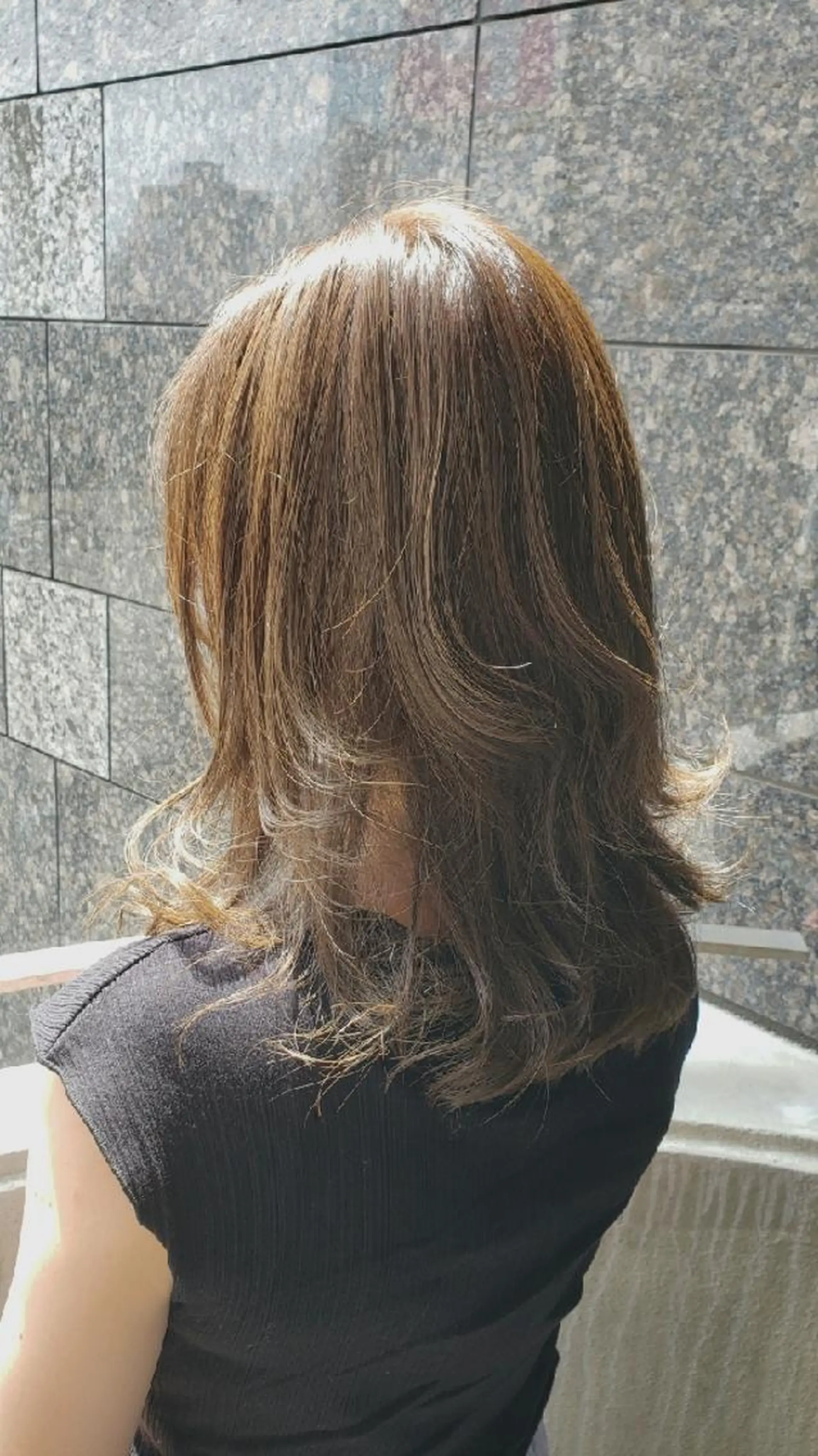 ミディアム カラー private salon Ao所属・紹介制private salonのヘアスタイル