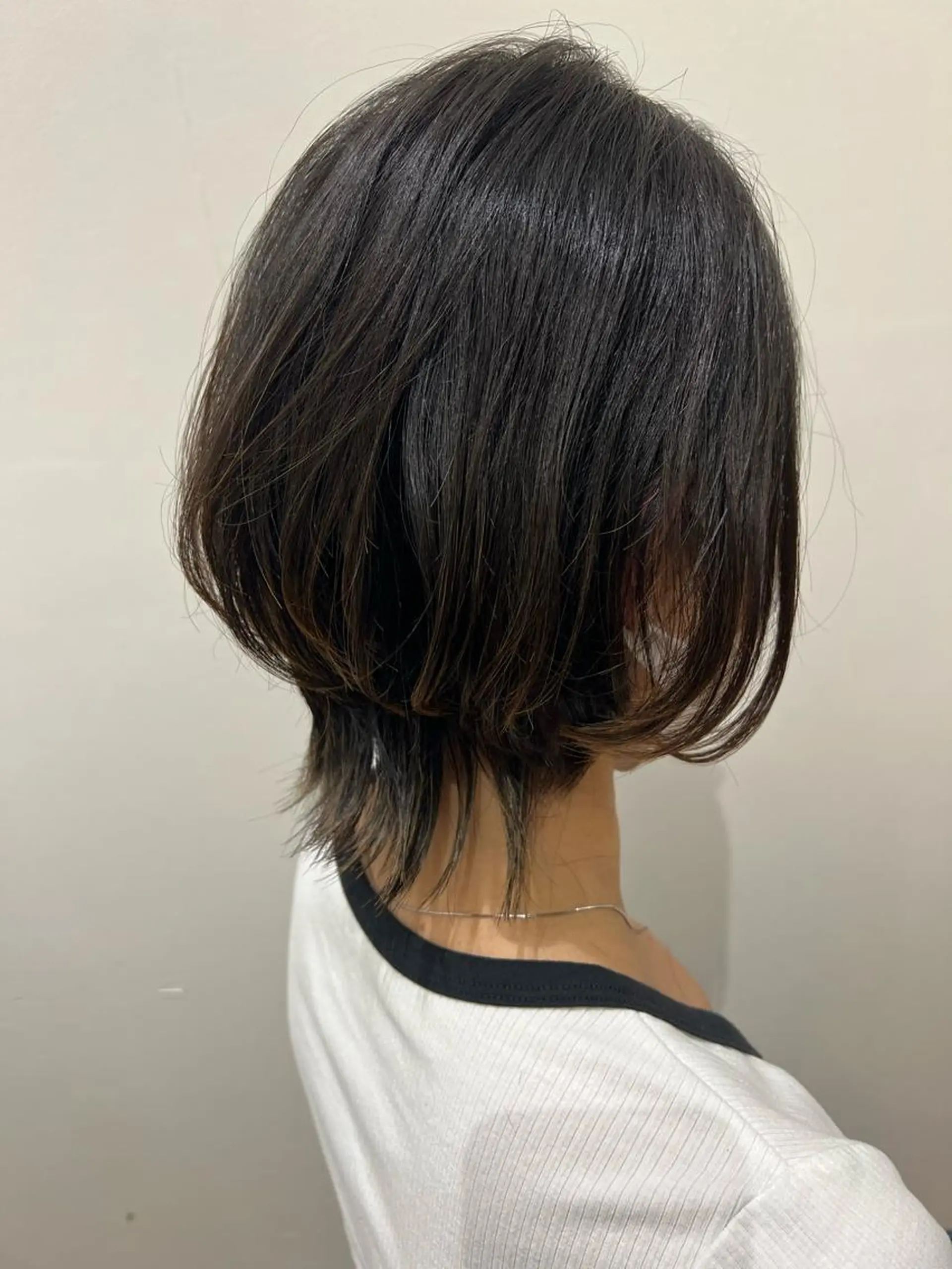 ミディアム たかはし あかりのヘアスタイル