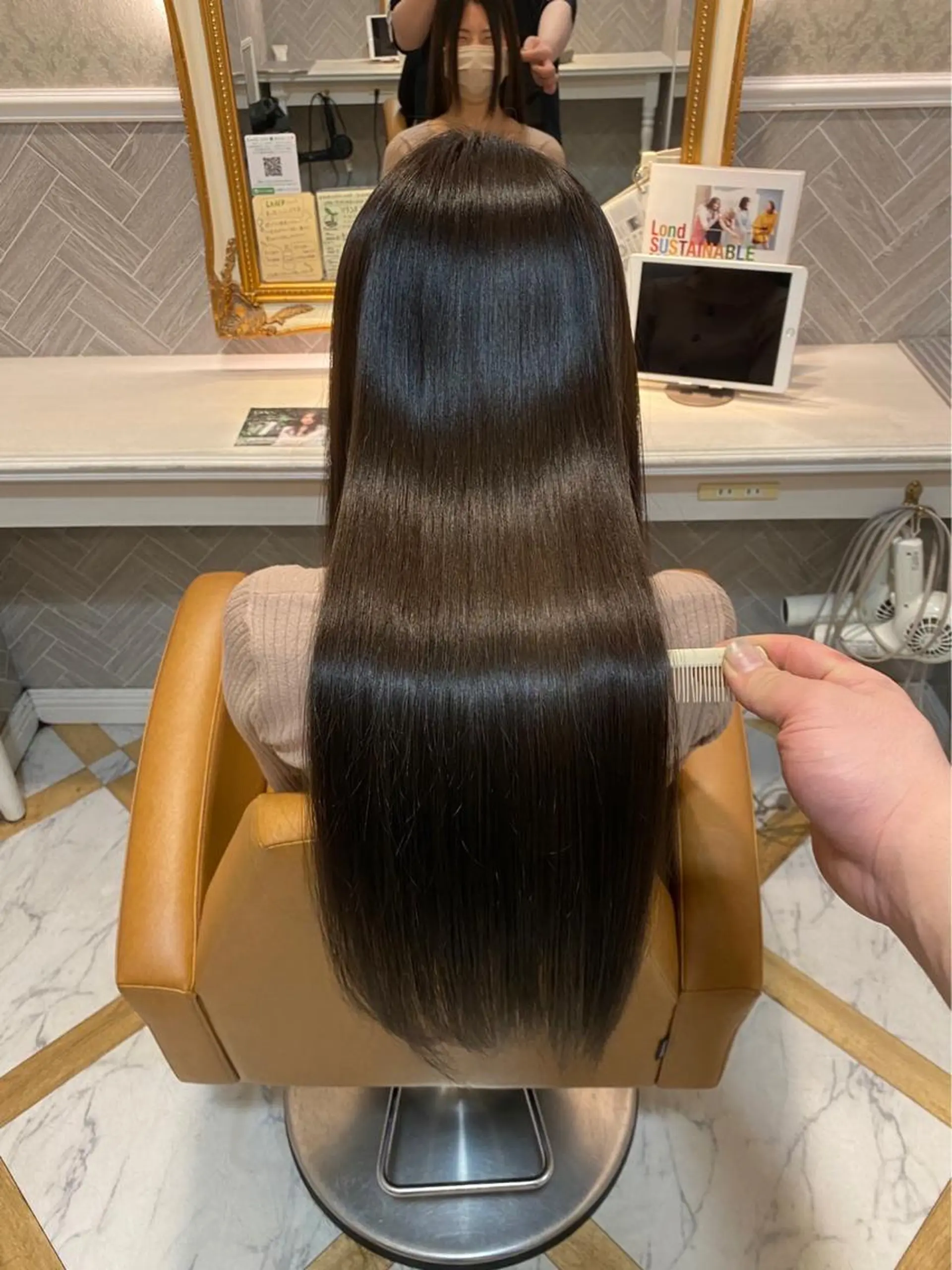 ロング カット ヘアカラー トリートメント レイヤー🤍 ベージュ🤍　聖奈のヘアスタイル