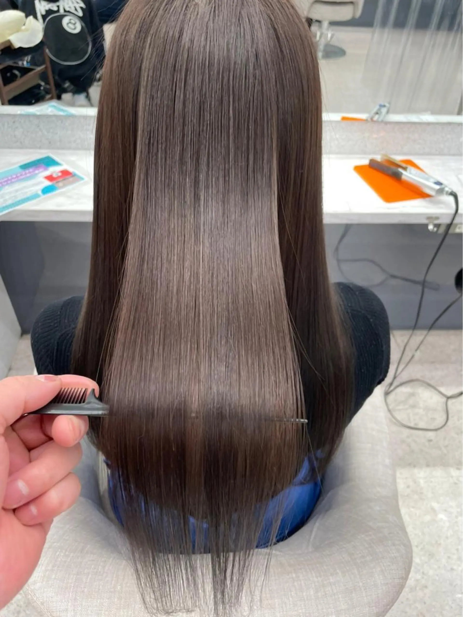 ロング 🖤🤍石川 アイリ🤍🖤のネイルデザイン