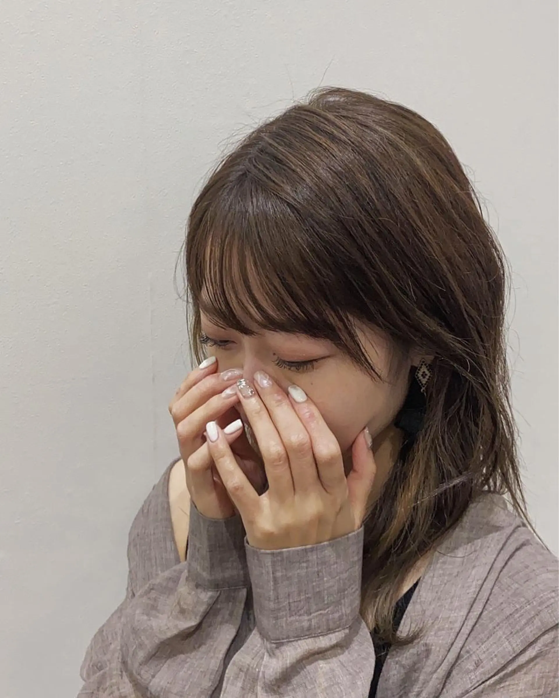 ミディアム カラー 石田 優菜のヘアスタイル