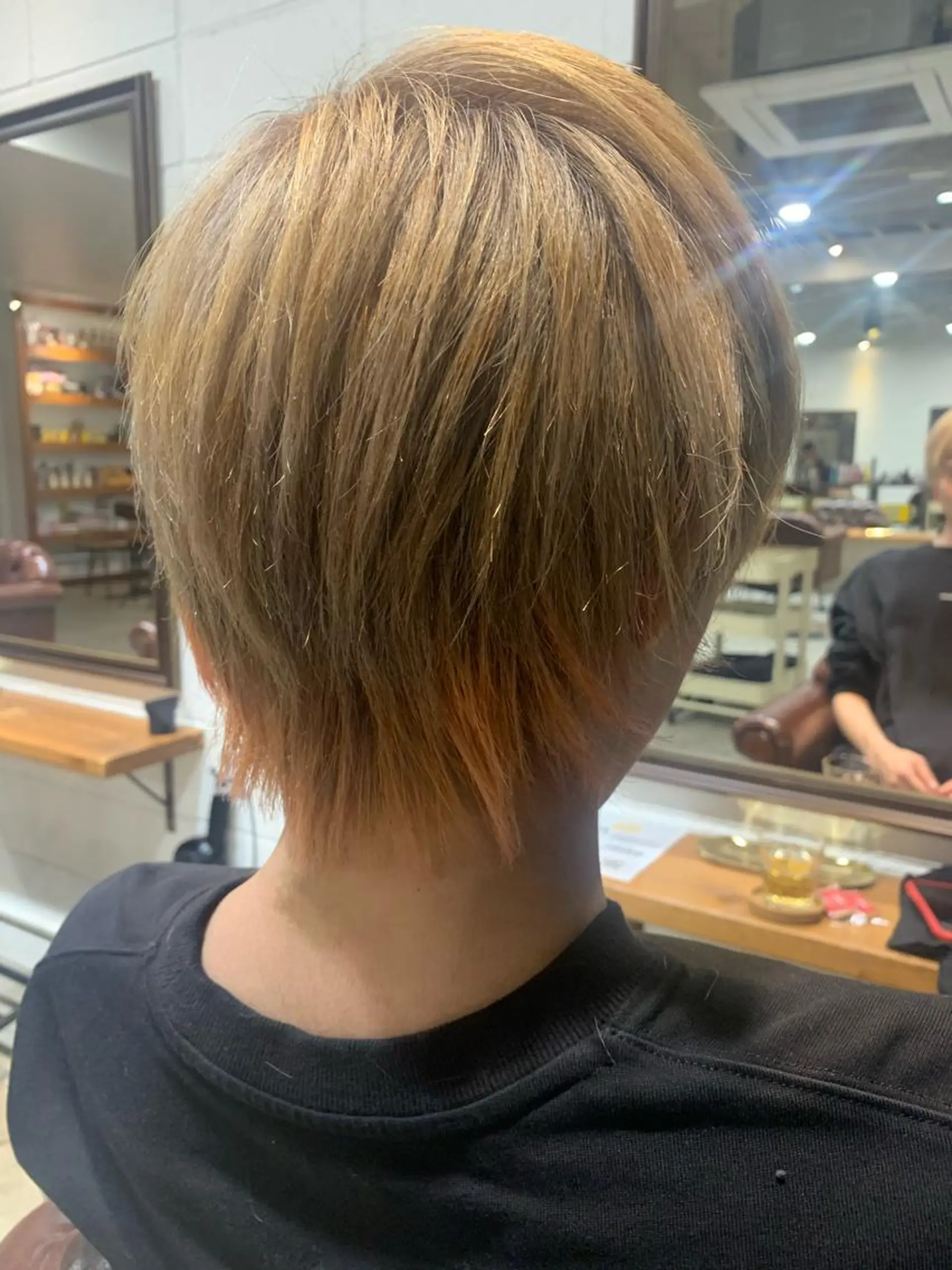 カラー ショート🌼パーマ 本間正子のヘアスタイル