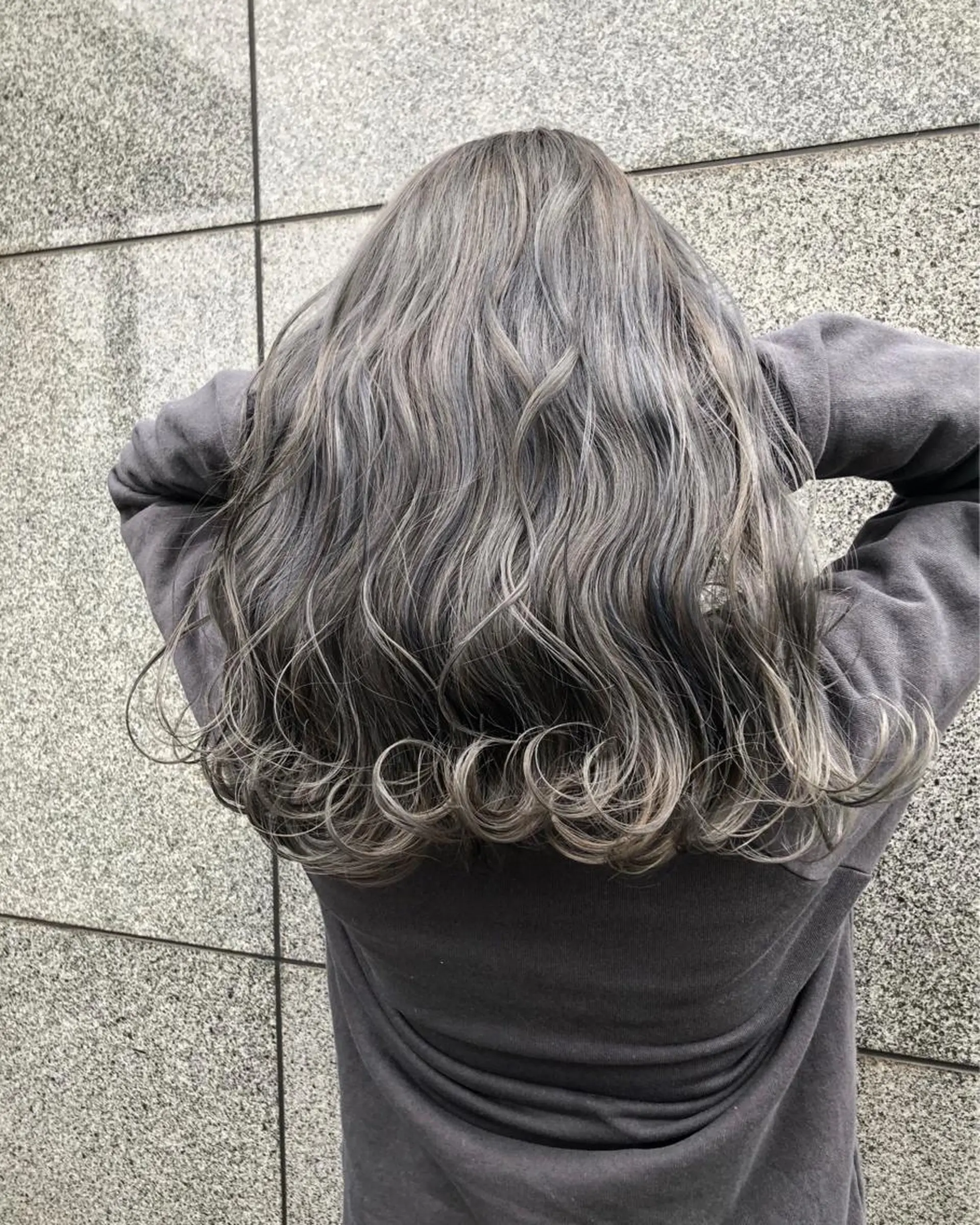 ロング カラー ネイビーカラー REVE所属・TAKU 美容師のヘアスタイル