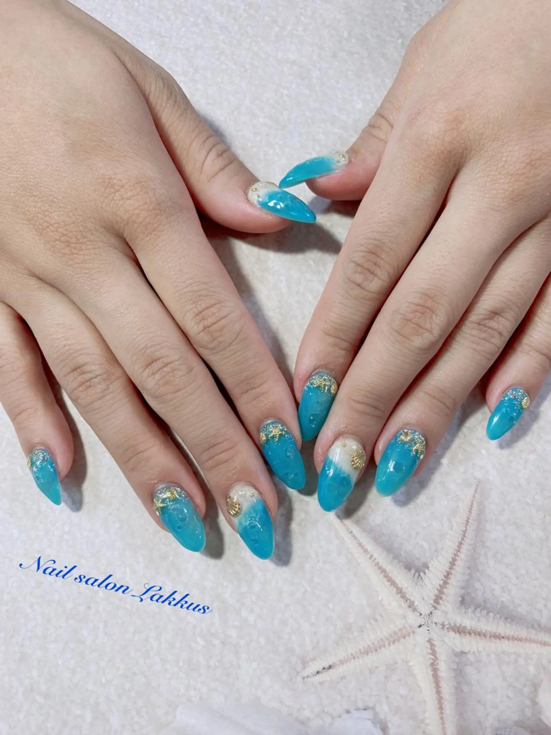 ネイル Lakkus T－CHIのネイルデザイン