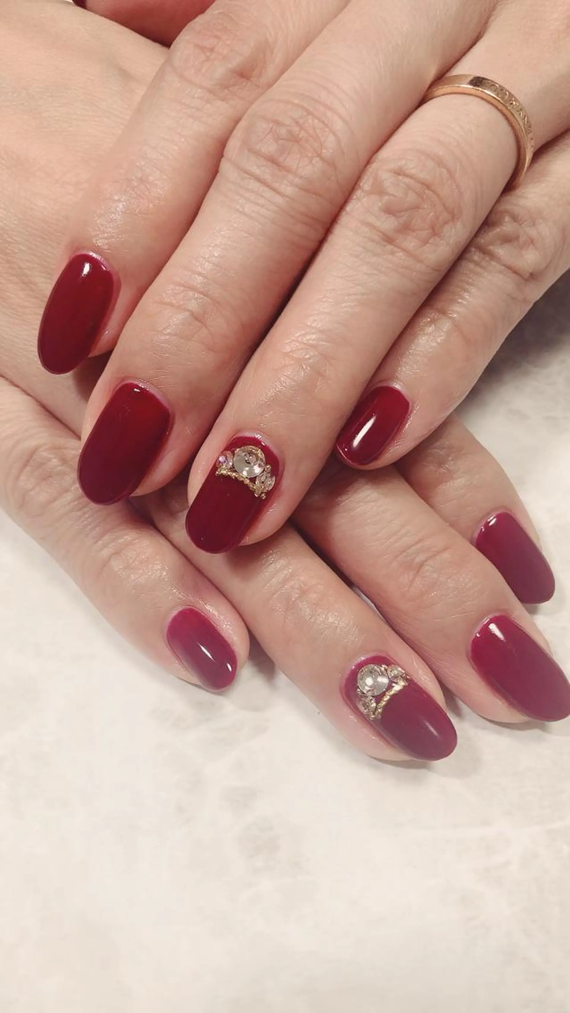 ネイル ストーンネイル ハンドネイル Lokahi NAILのネイルデザイン