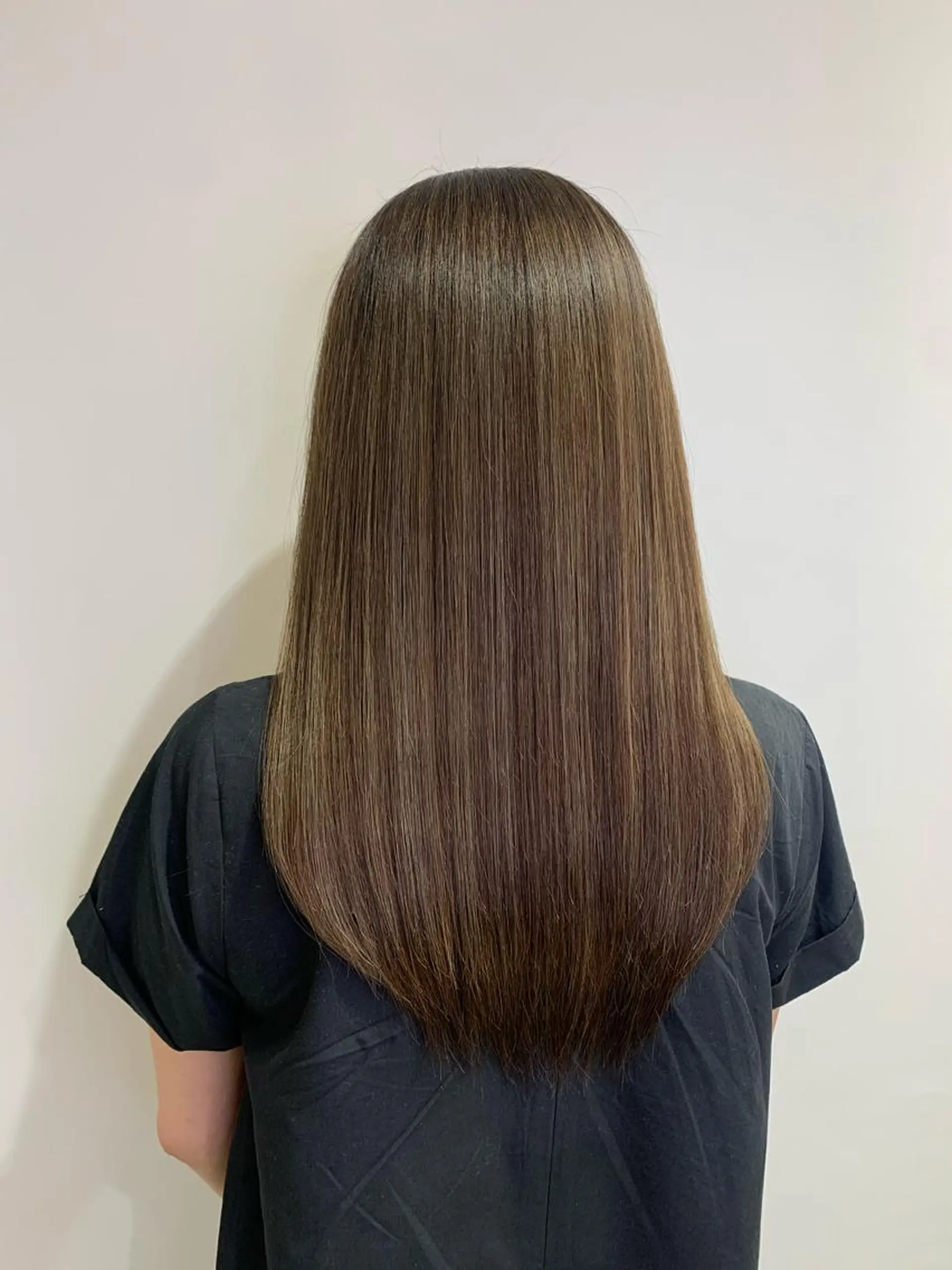 ロング カラー ヘアカラー トリートメント 近藤千翔🩵 髪質改善Periodのエステ・リラクイメージ