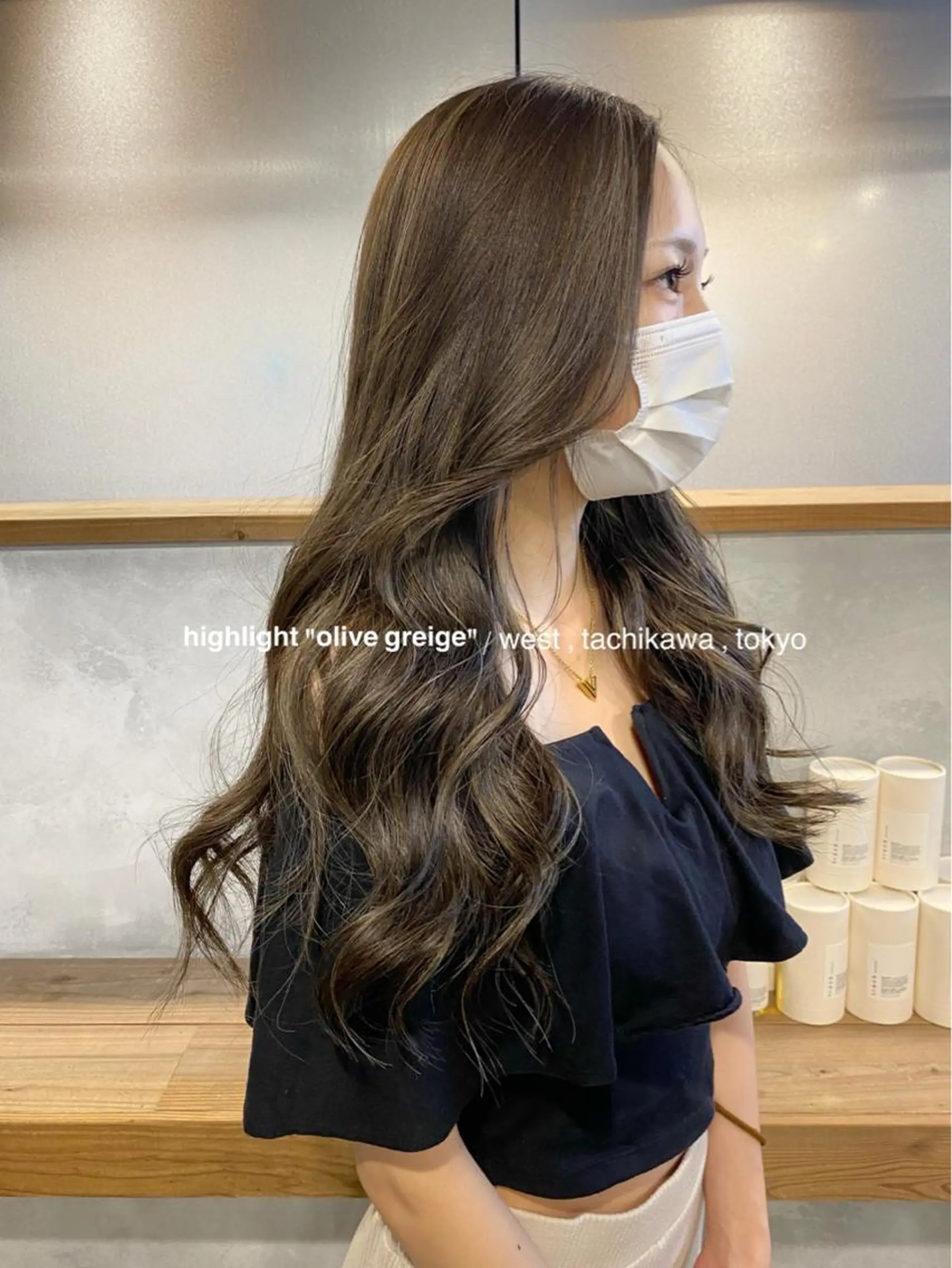 ロング カラー グレージュ ハイライトカラー オリーブグレージュ オリーブグレー ハイライト 竹嶌 健吾のヘアスタイル