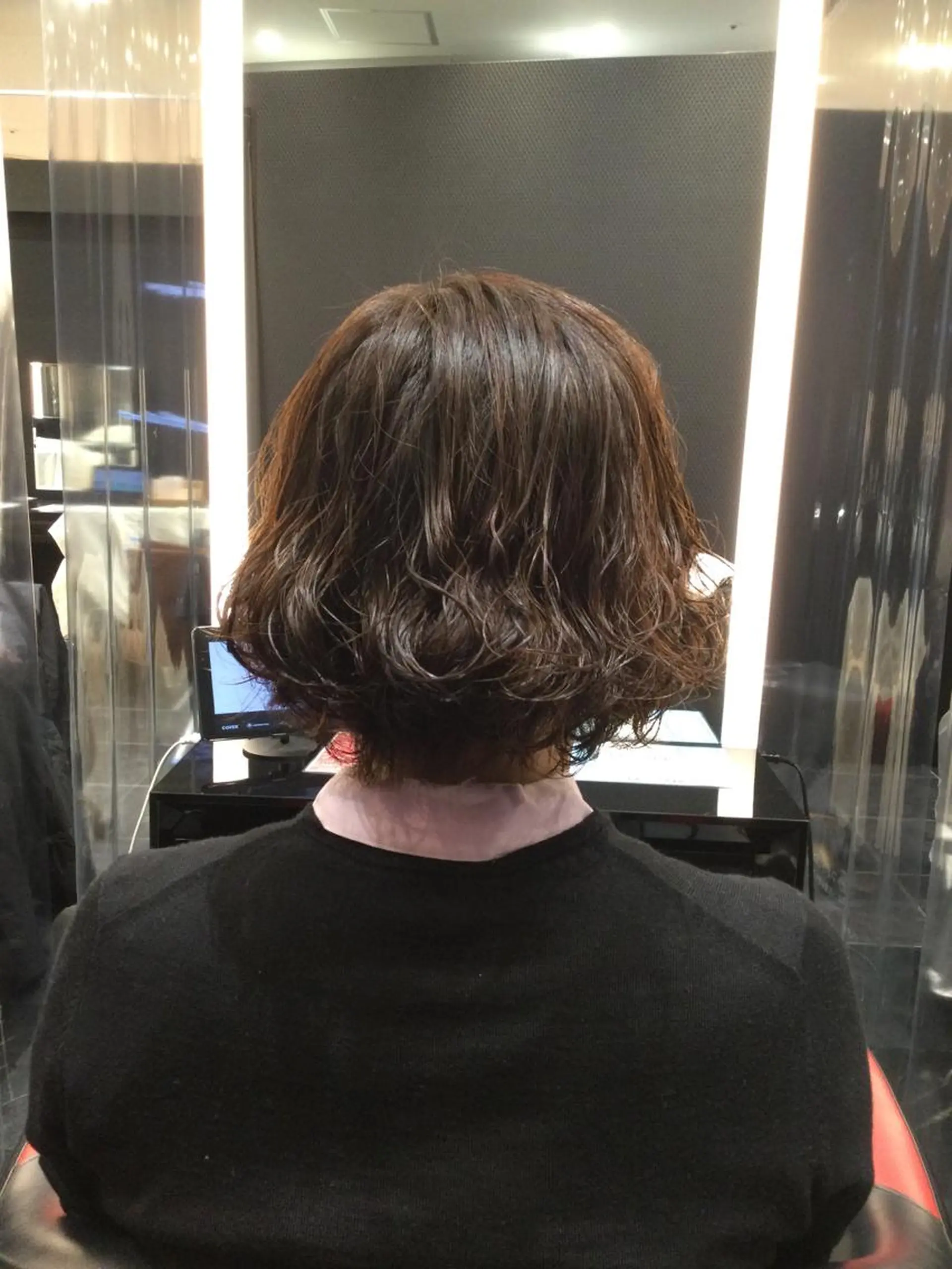 ミディアム パーマ Annon プライベートサロンのヘアスタイル