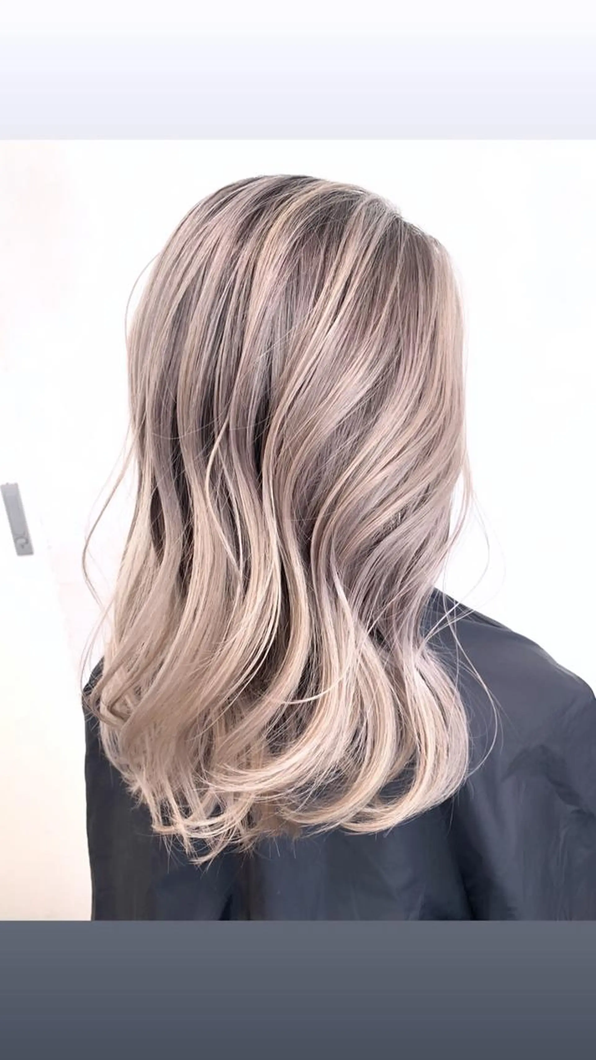 セミロング ヘアカラー トリートメント STELLA所属・心斎橋なんば 大野竜輝のヘアスタイル