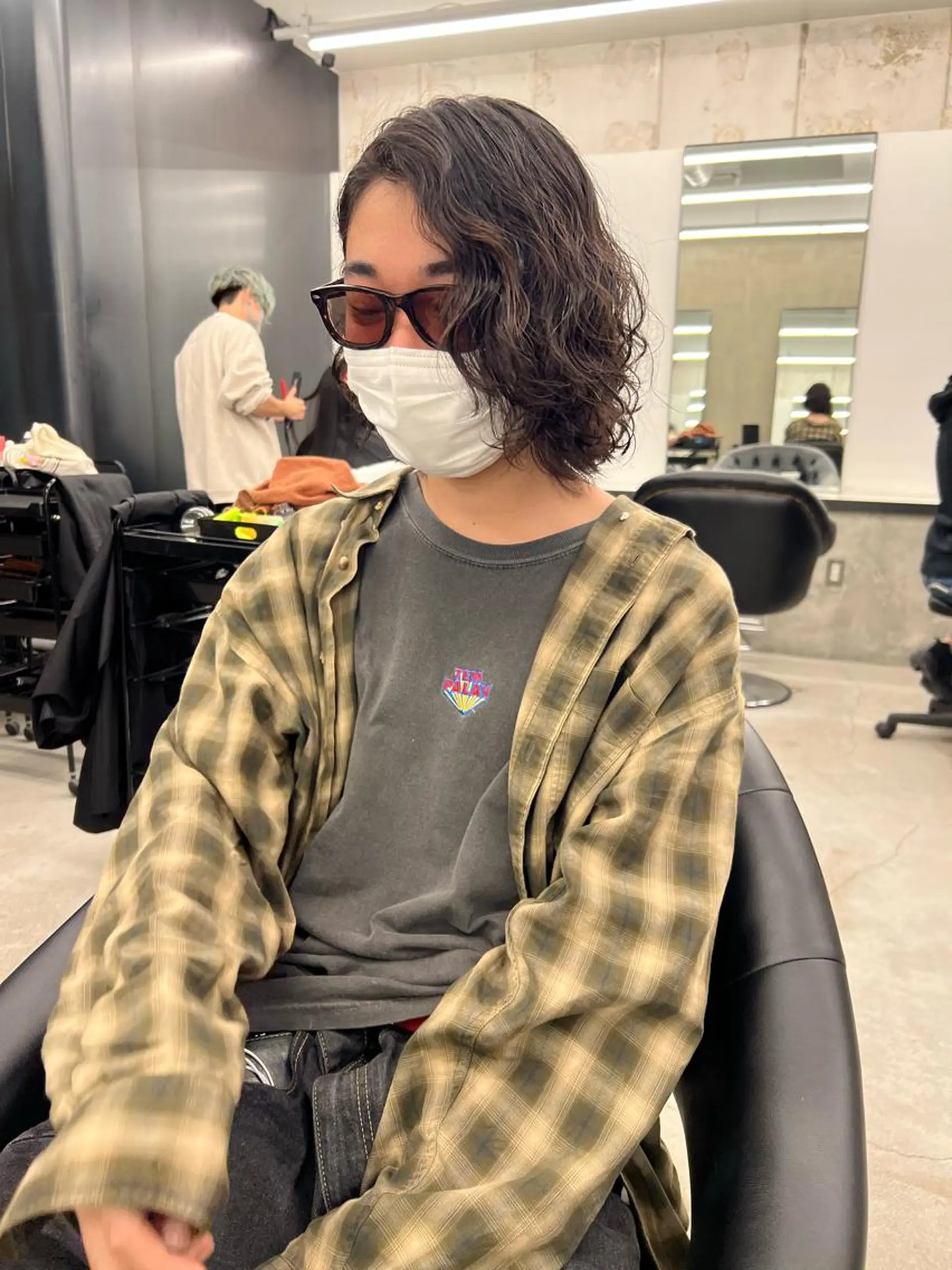 ミディアム パーマ ミディアムパーマ スパイラルパーマ カット パーマ kimika🥑 メンズ/髪質改善のヘアスタイル