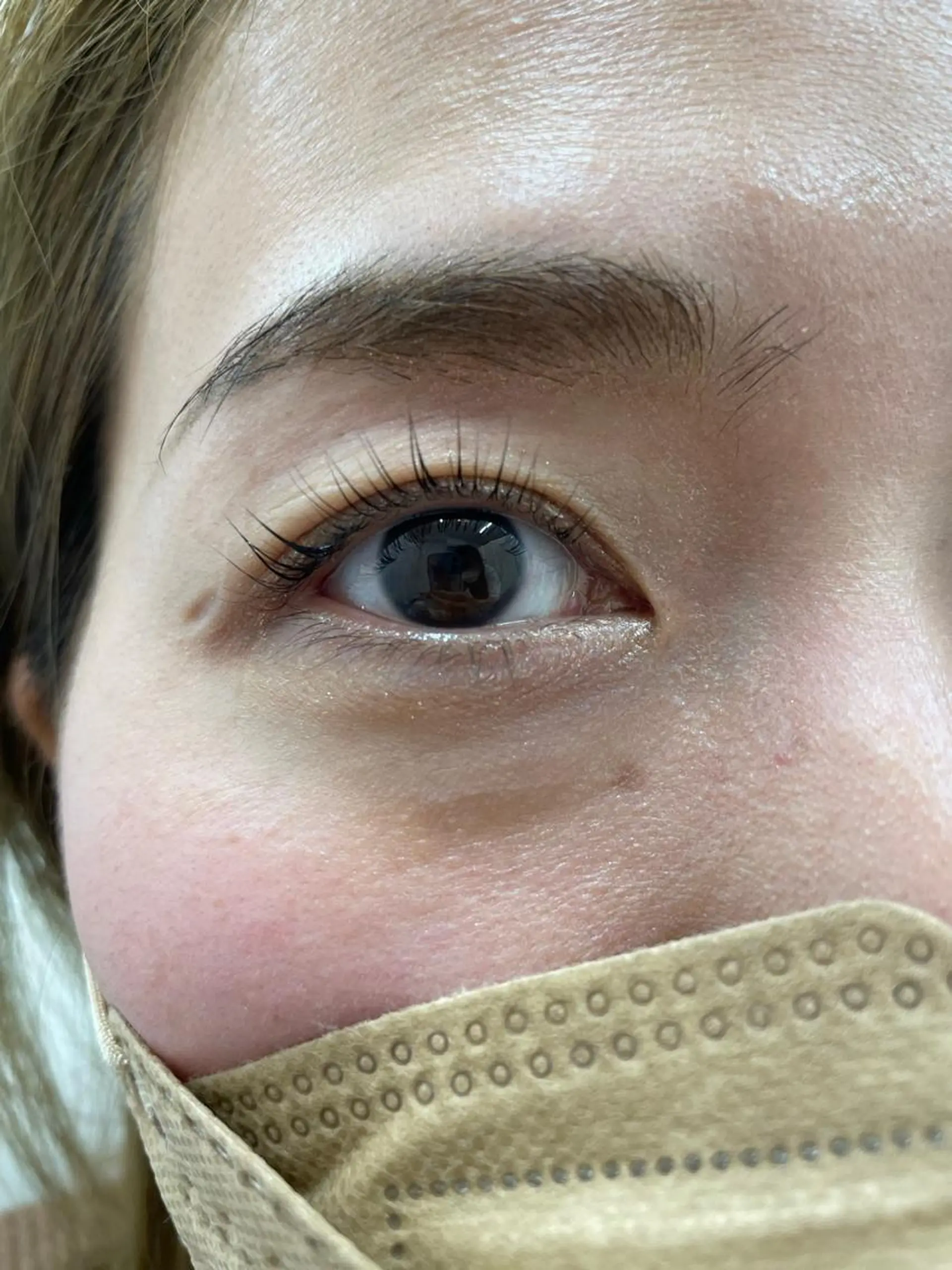 マツエク・マツパ Lian de FLOAT所属・西山 英美佳の眉毛・アイブロウイメージ