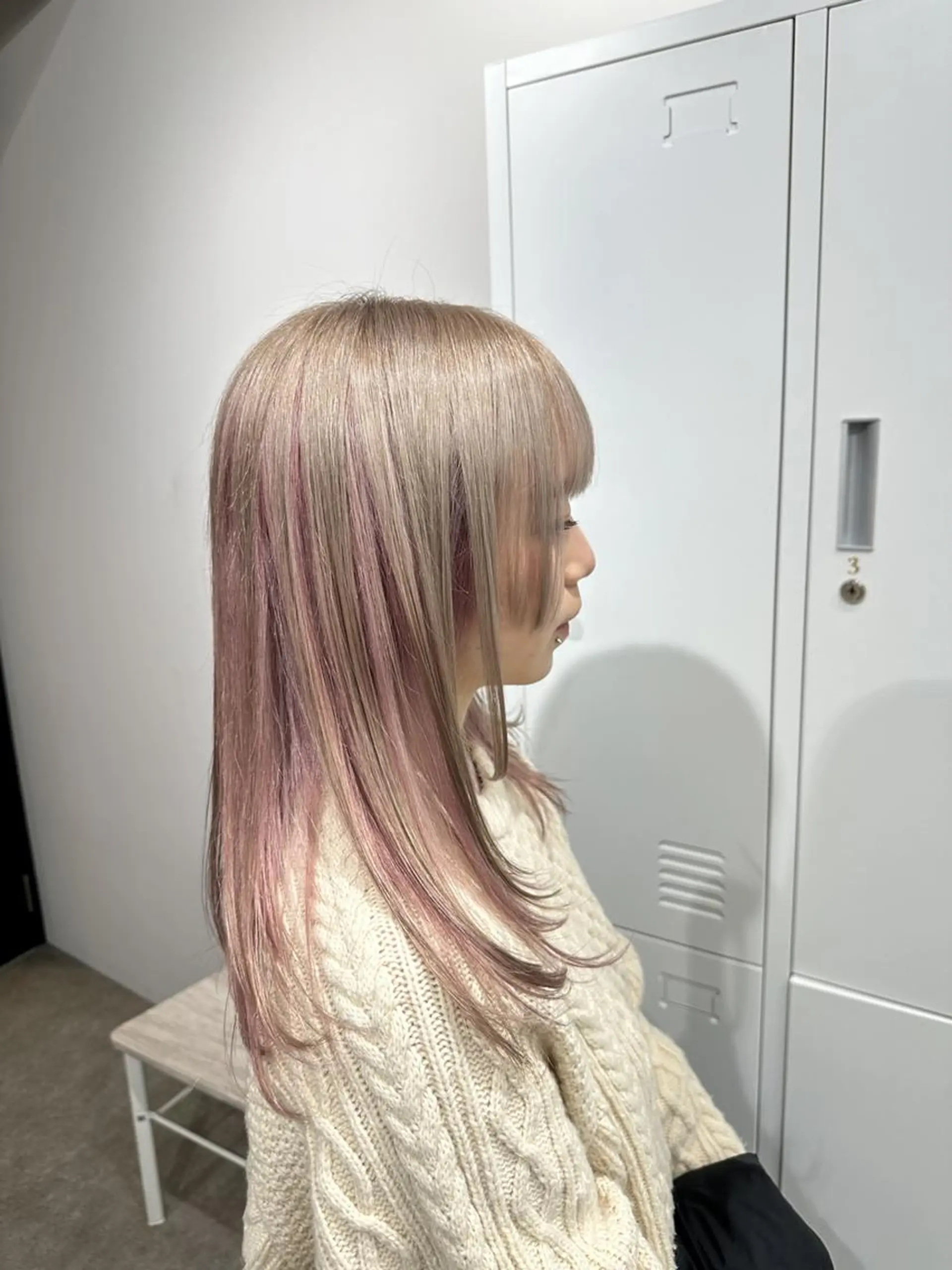 セミロング カラー ✨【公式】 juhl.横浜✨のヘアスタイル