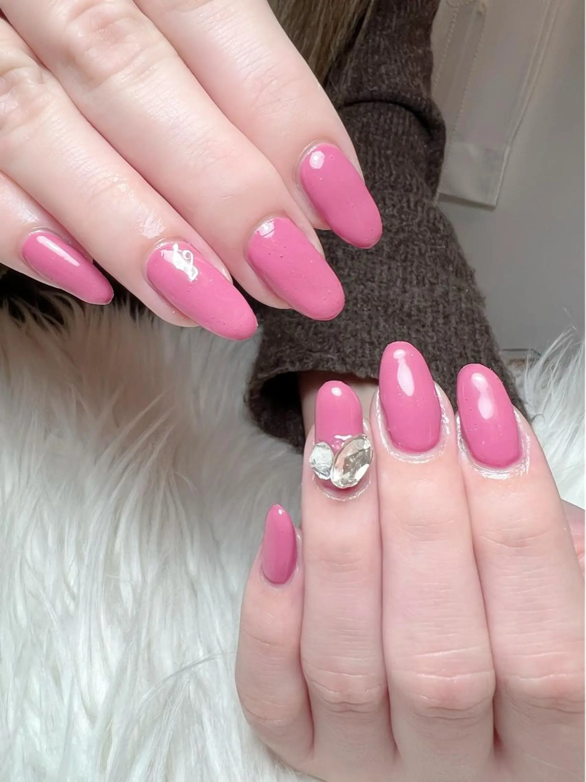 ネイル ジェルネイル ワンカラーネイル ピンク ハンドネイル シェヌネイル JURAのネイルデザイン