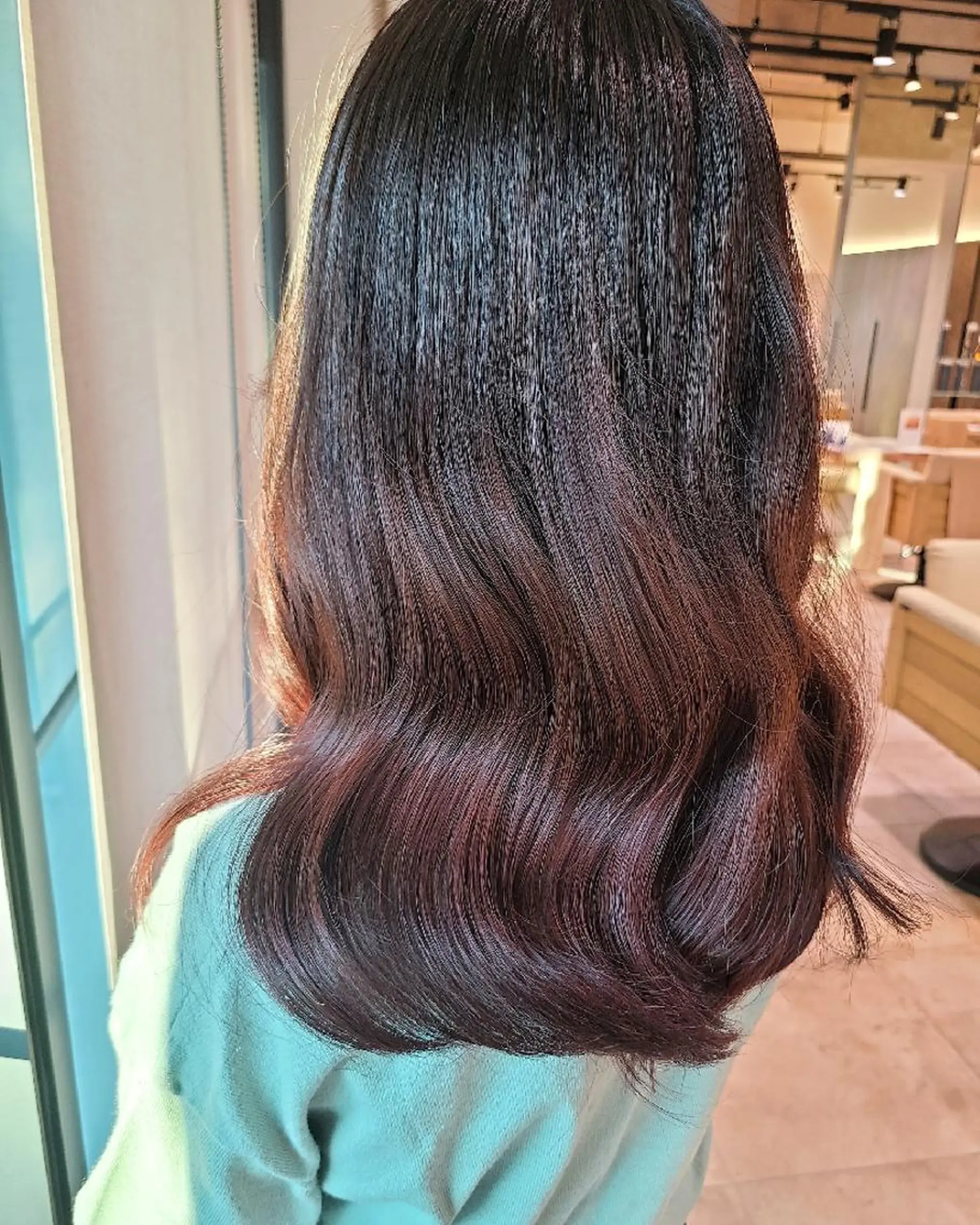 セミロング 佐々木 美玖のヘアスタイル