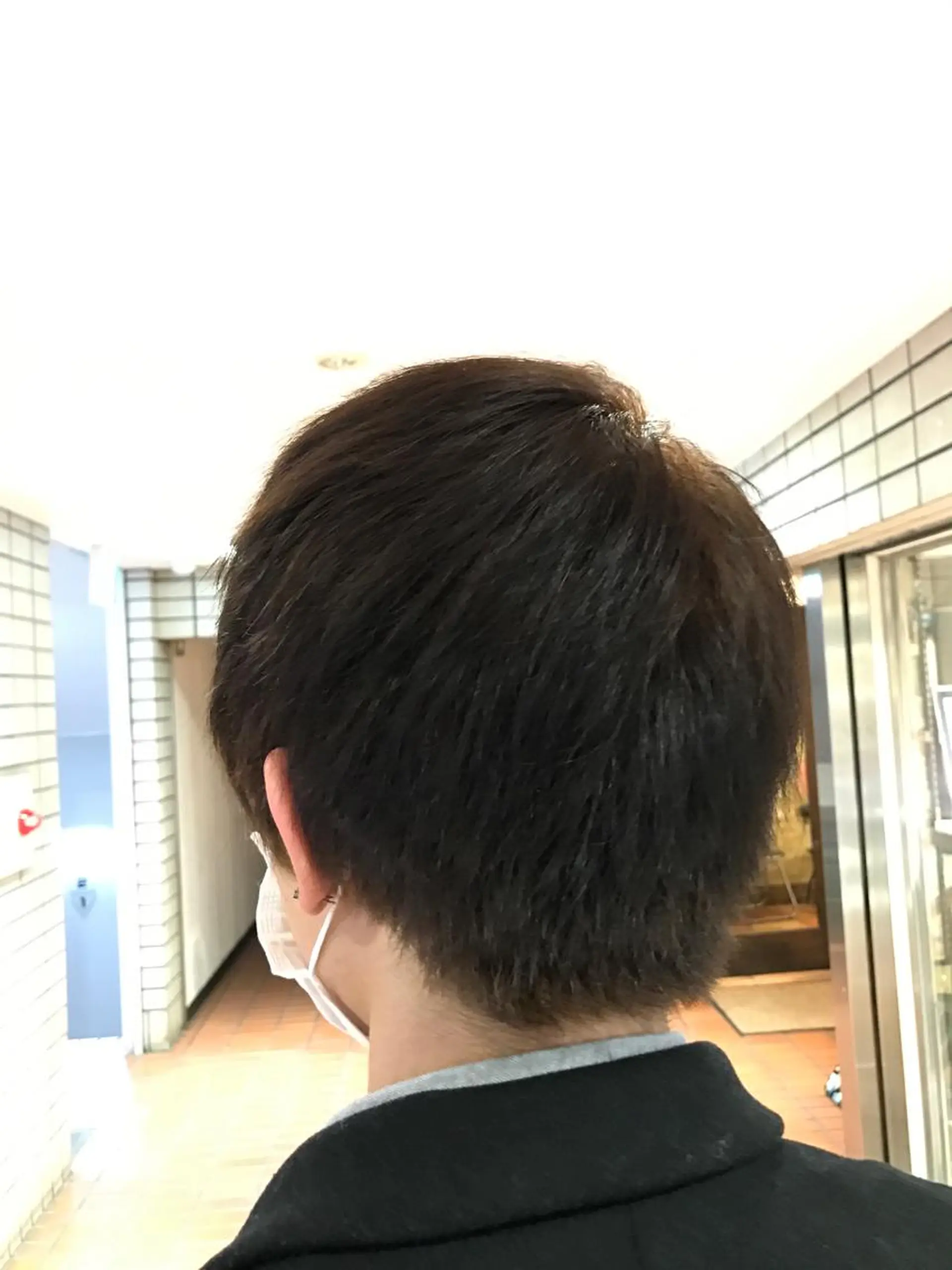 ショート カラー メンズ アッシュ アッシュブラウン ブラウンカラー 坂西 春果のマツエク・マツパデザイン