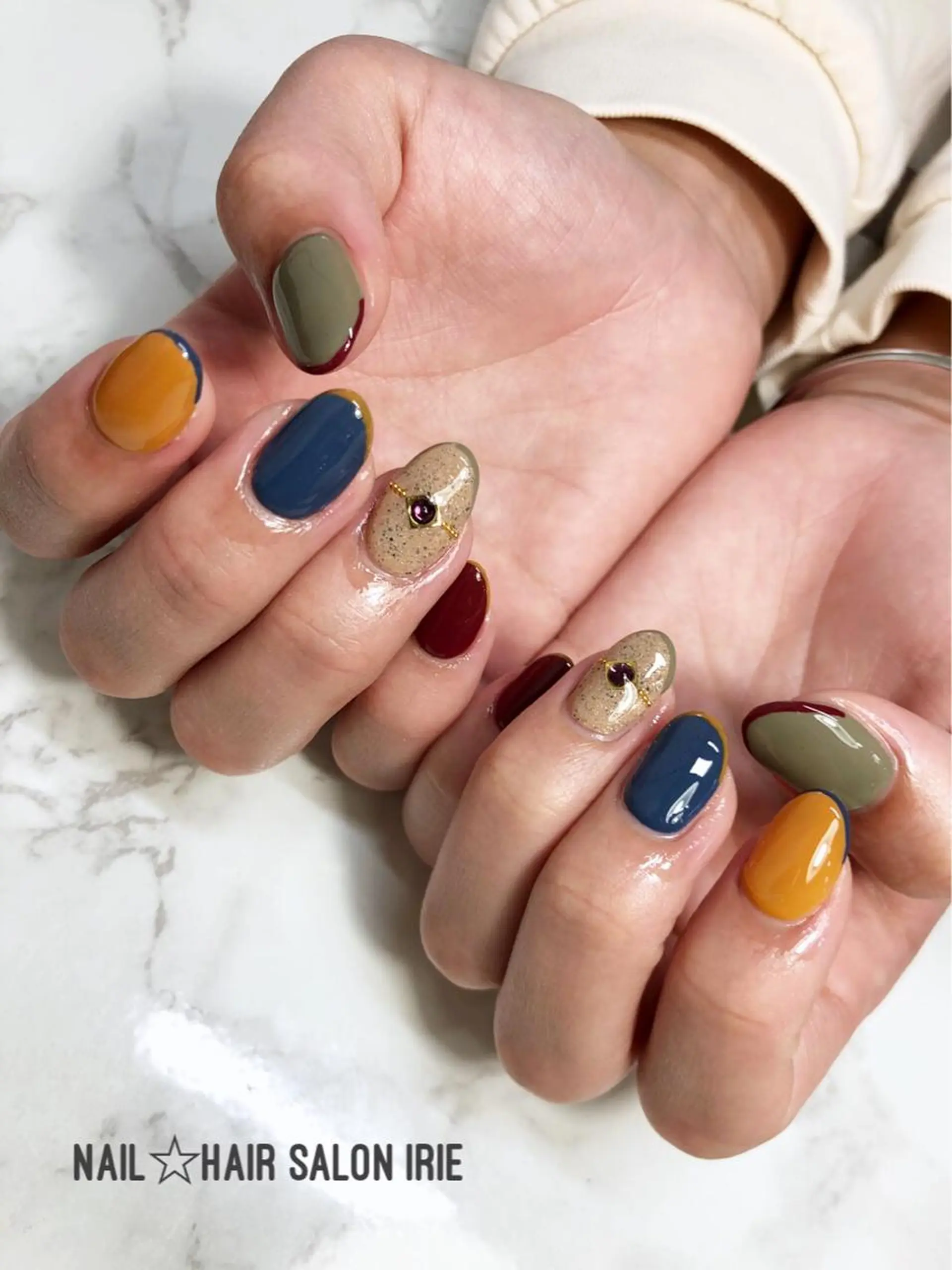 ネイル Hair salon Irie所属・與儀 知佳のネイルデザイン