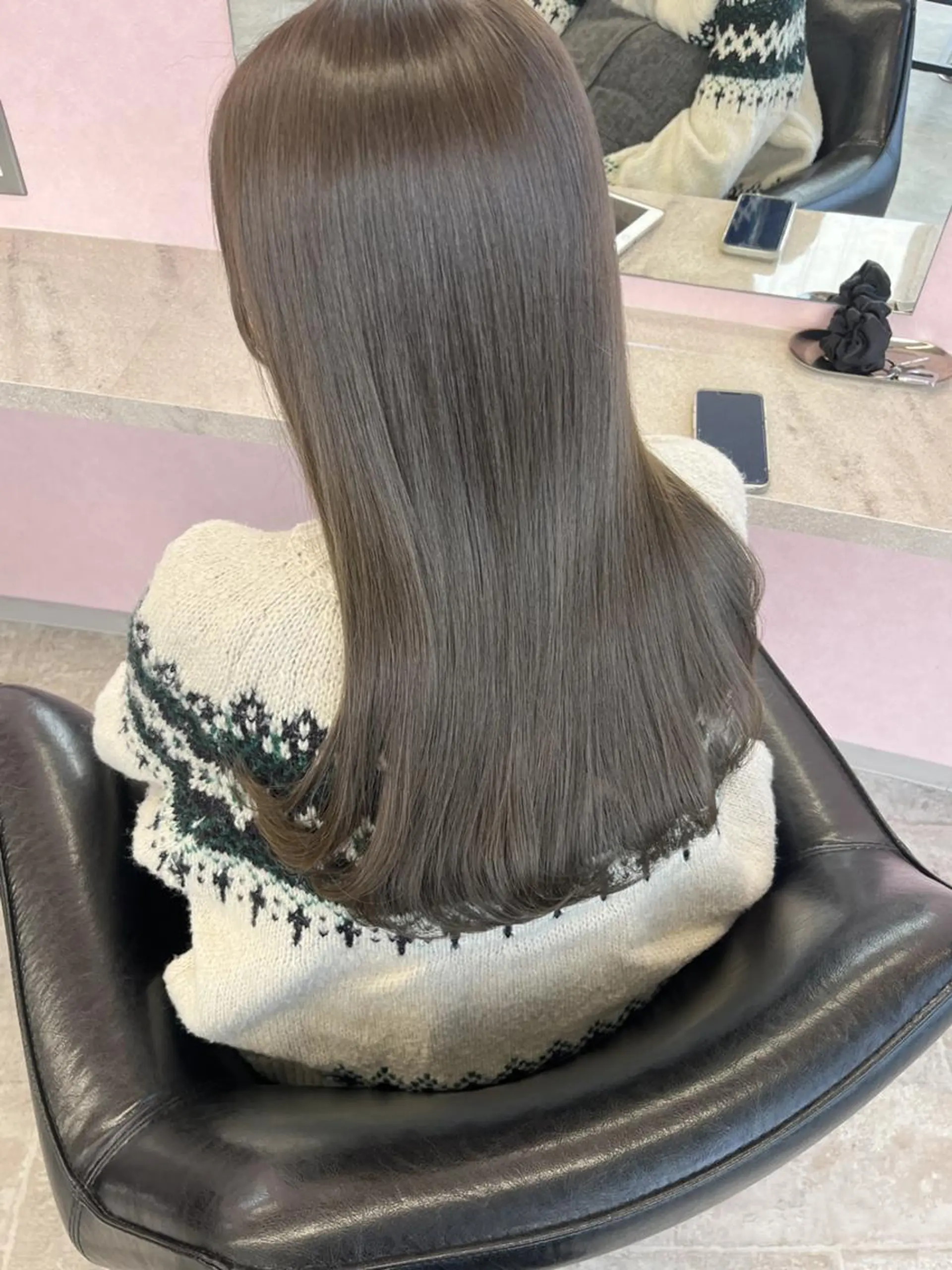 セミロング MATTY azusaのヘアスタイル