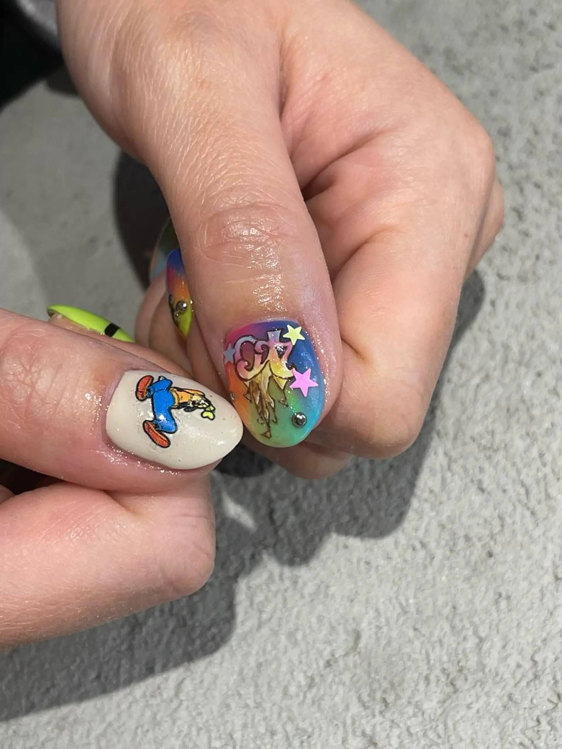 ミディアム m kaori𓃟のネイルデザイン