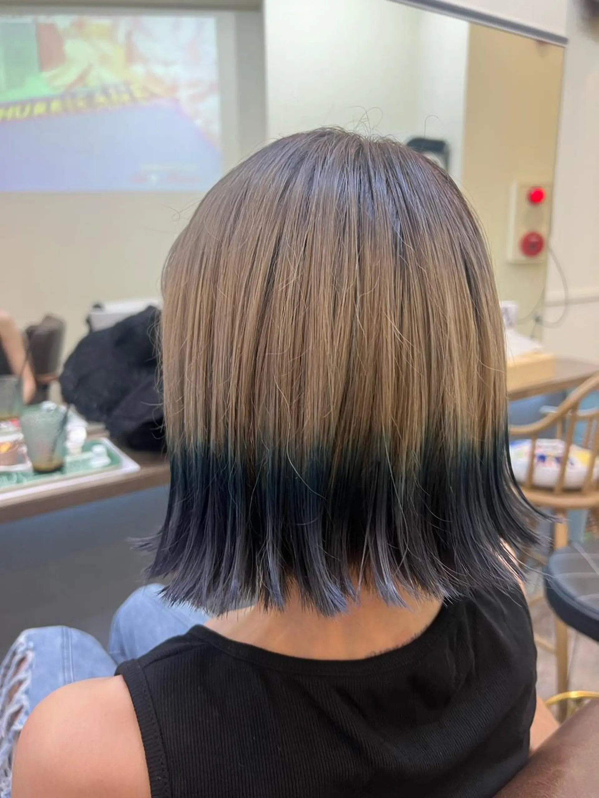 ミディアム カラー 鶴見 和美のヘアスタイル