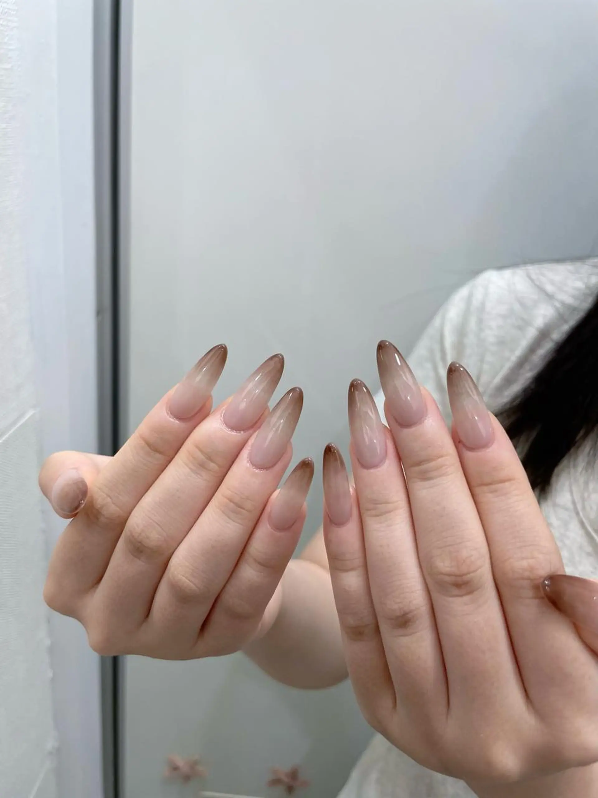ロング ネイル Kaka Nailsのネイルデザイン