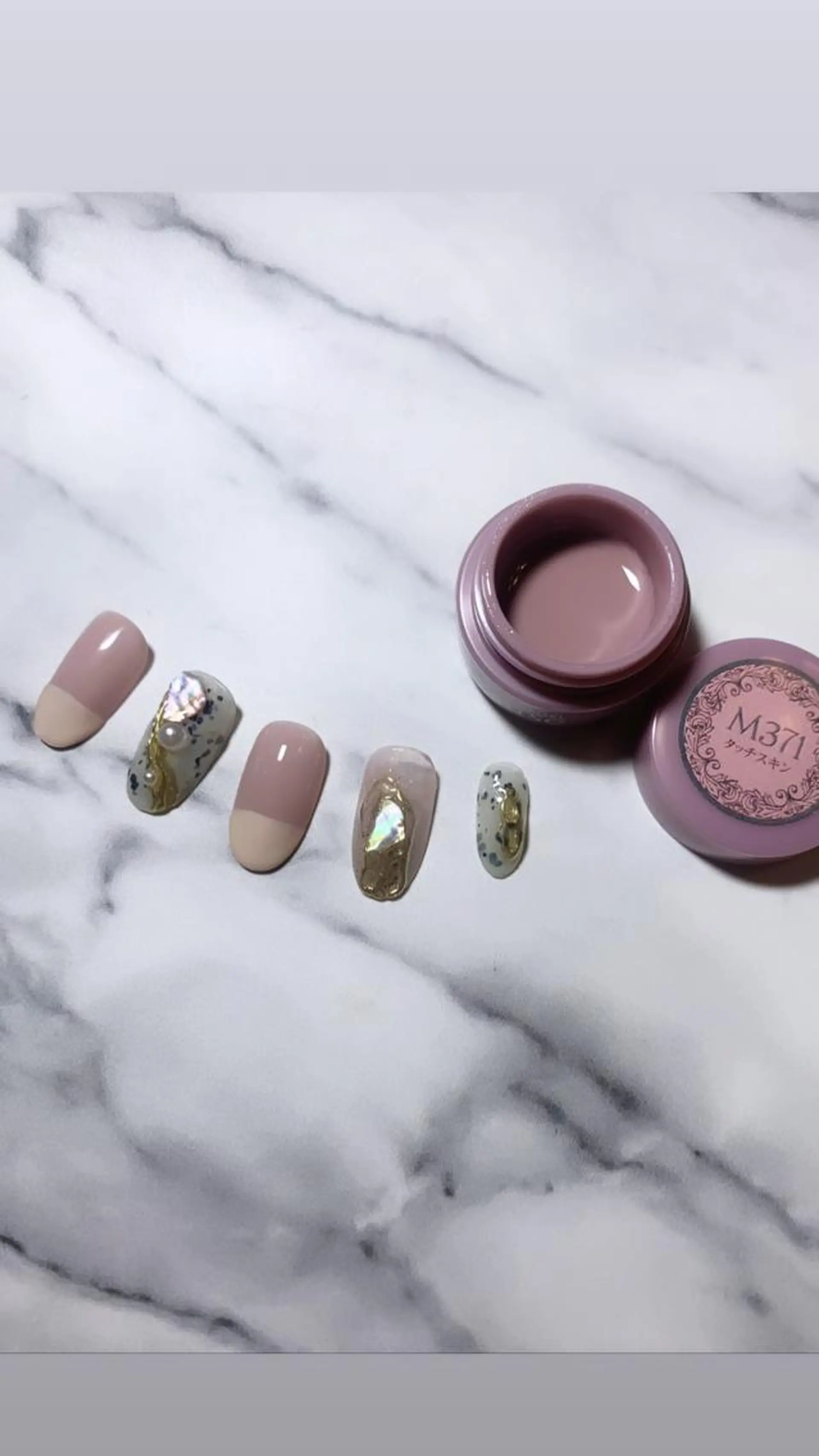 ネイル ﾈｲﾙﾙｰﾑﾘｯｶ 𝐦𝐚𝐲𝐮のネイルデザイン