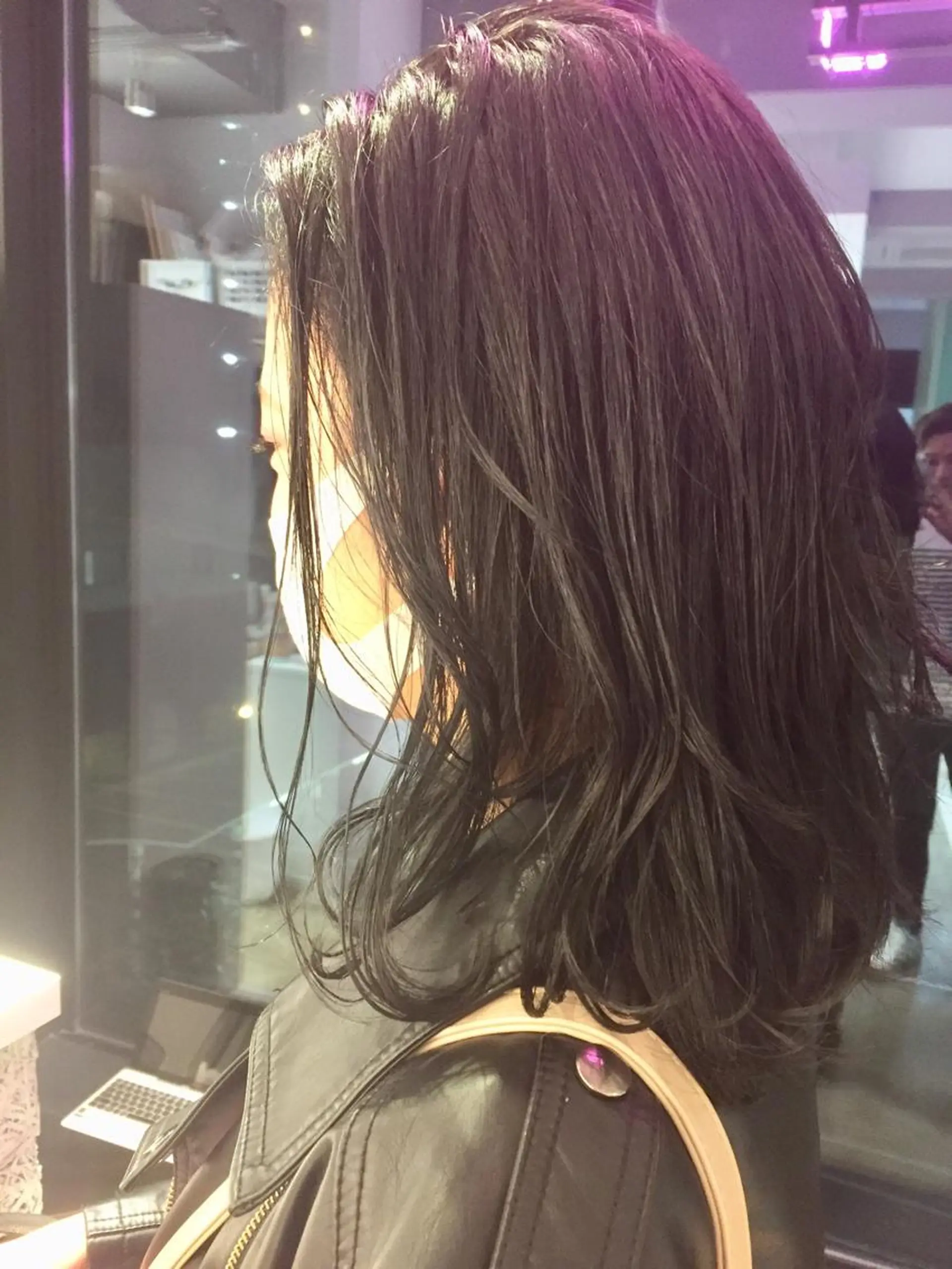 ミディアム カット ヘアカラー トリートメント 所渉/韓国レイヤー /ウルフカットのヘアスタイル