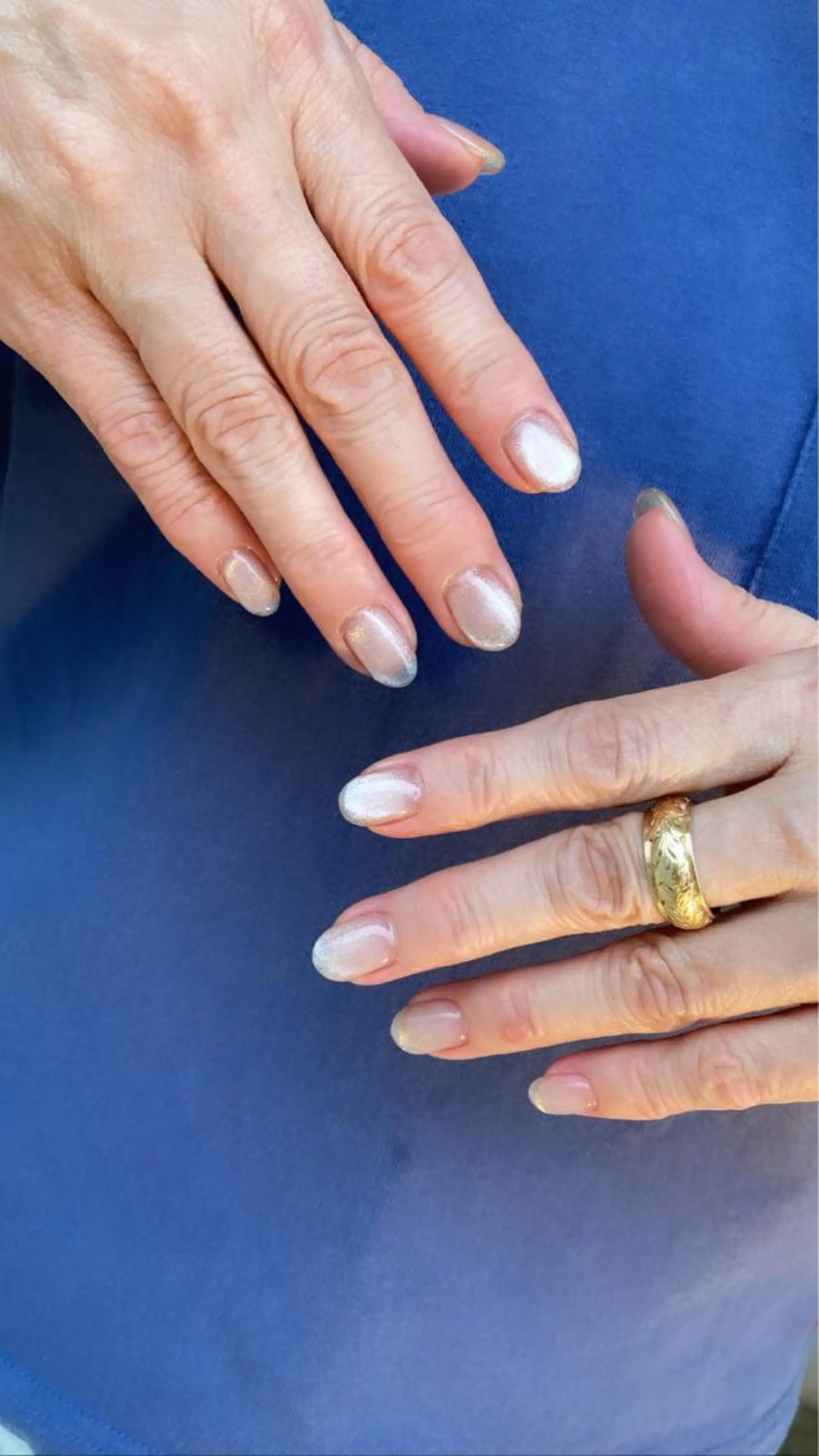 ネイル nailsalon　hue所属・小山 羽奈のネイルデザイン