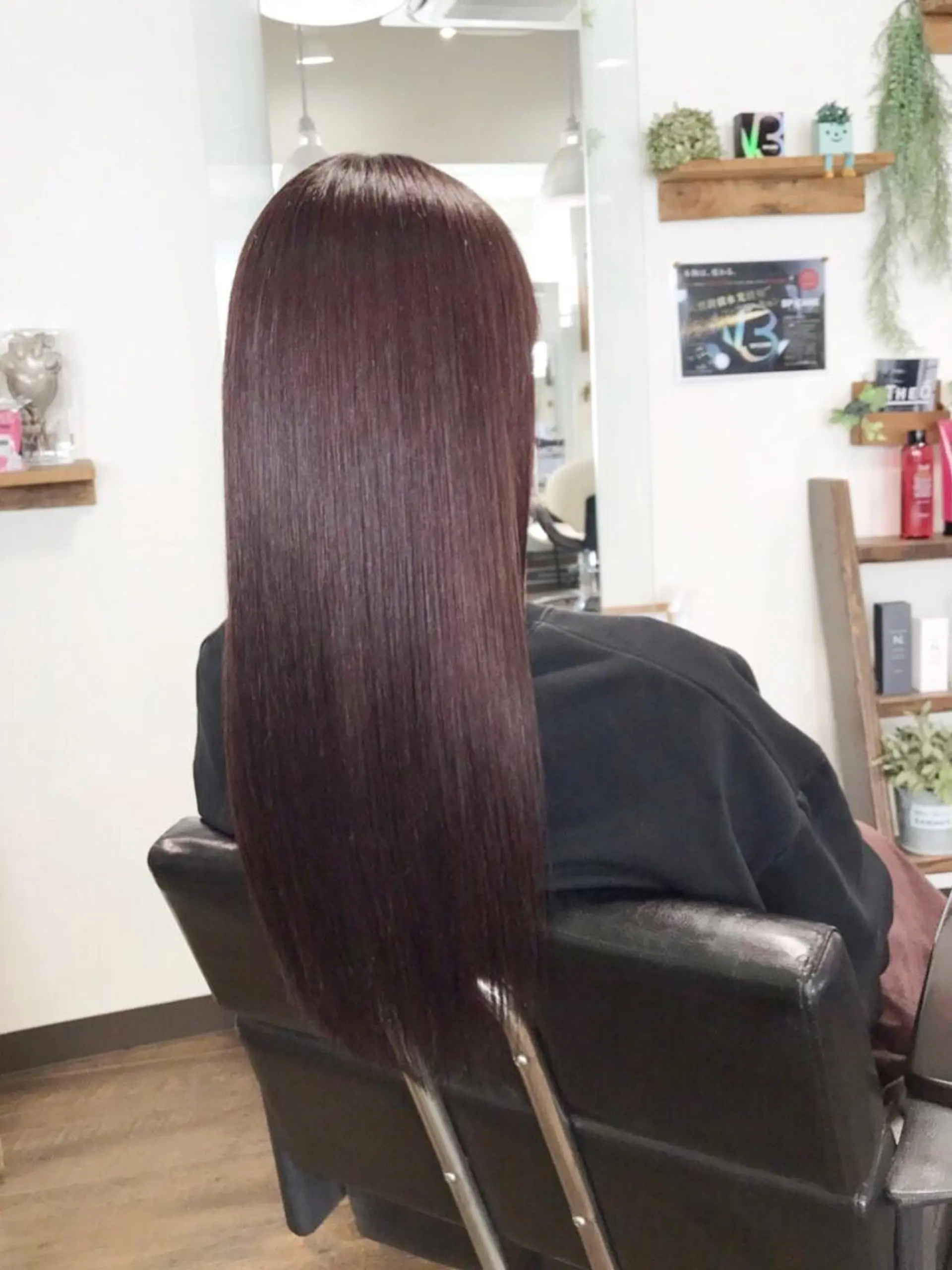 ロング 藤田  紀子のヘアスタイル