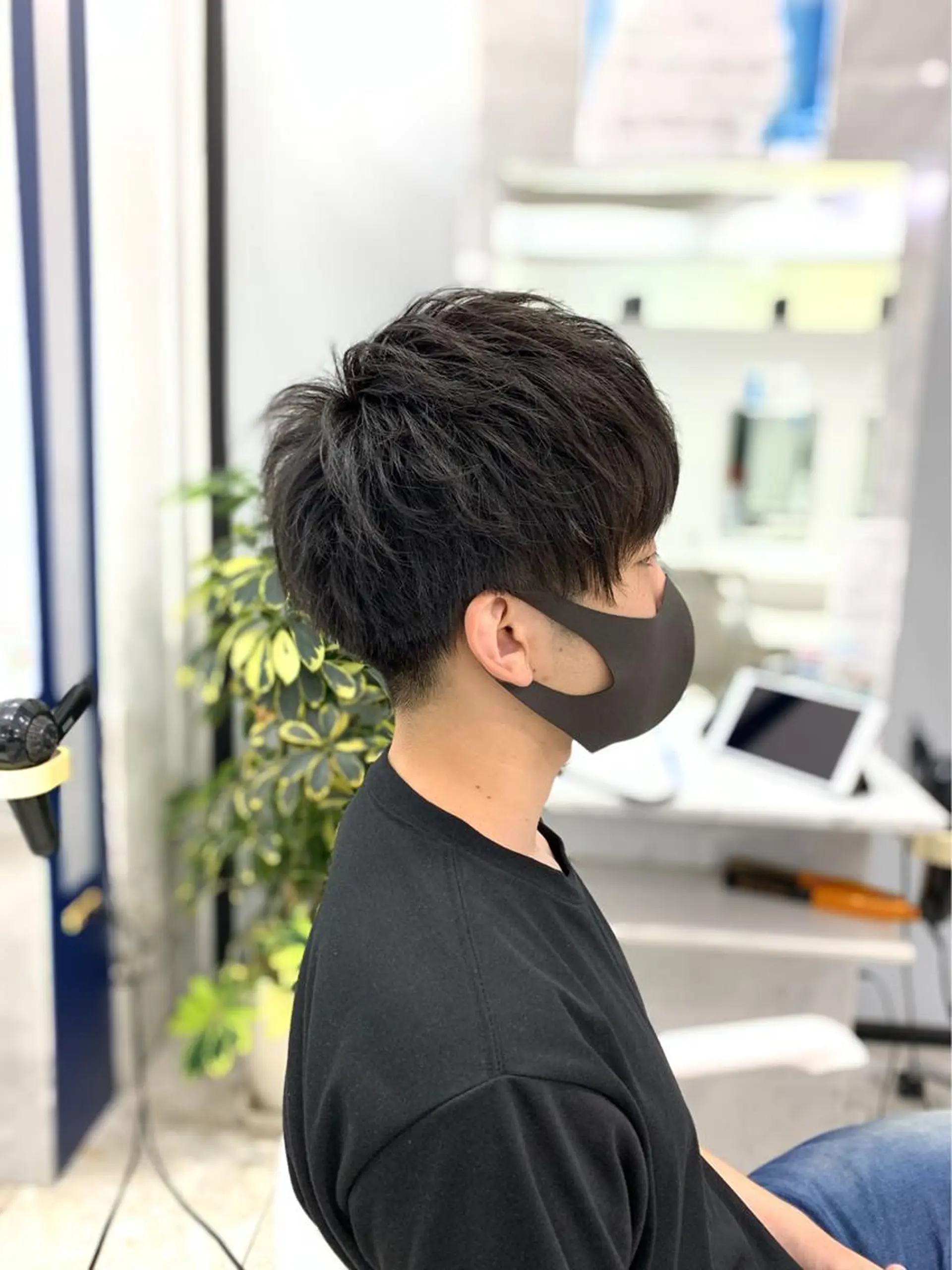 ショート メンズ ハイライト&曲がる 縮毛矯正特化 玉置のヘアスタイル