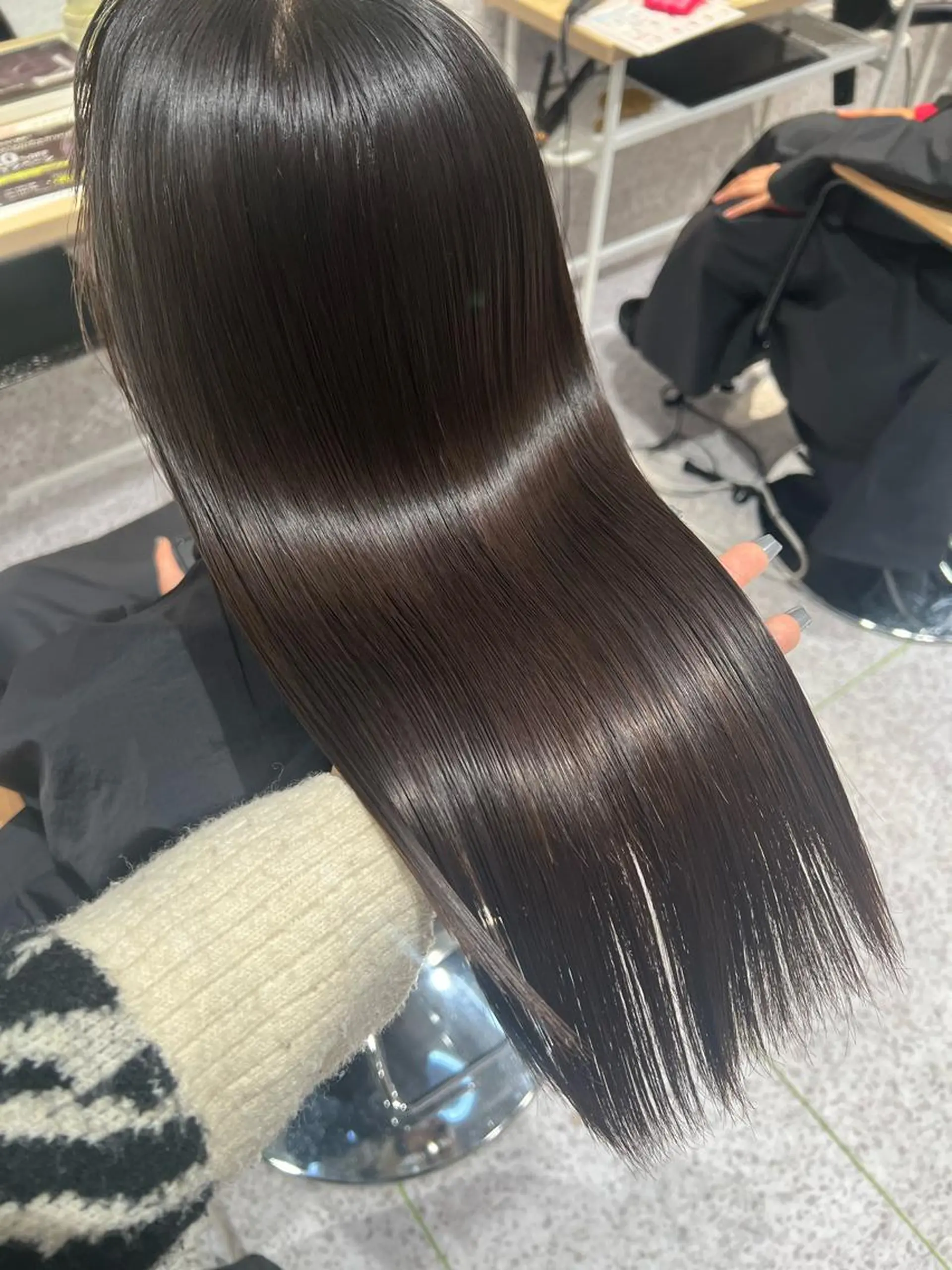 セミロング 個性派／中韓ネイル SAKURAのネイルデザイン