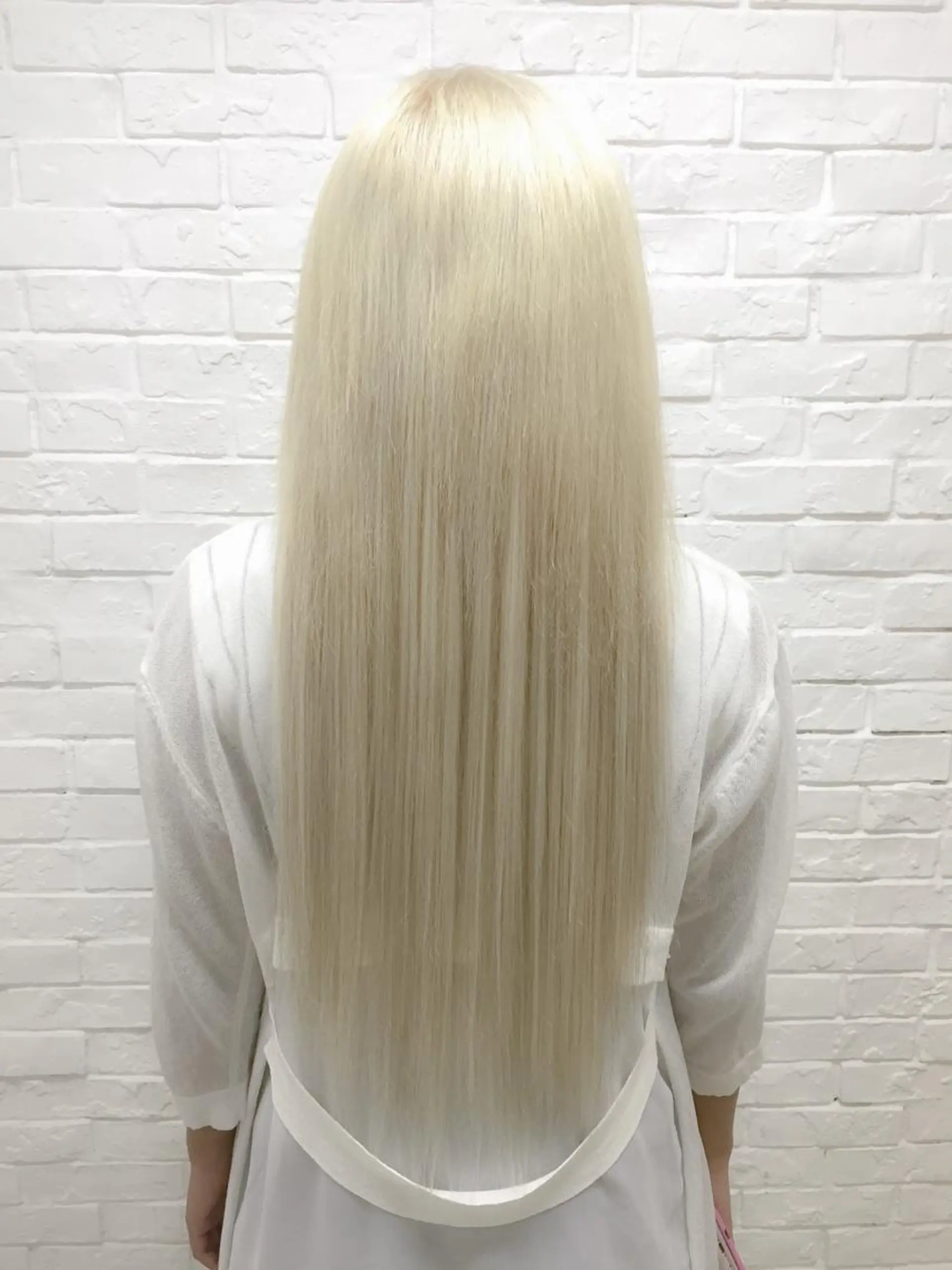 ロング カラー エクステ カット ヘアカラー トリートメント エクステ エクステリピート率 No.1 菊池　悠介のヘアスタイル