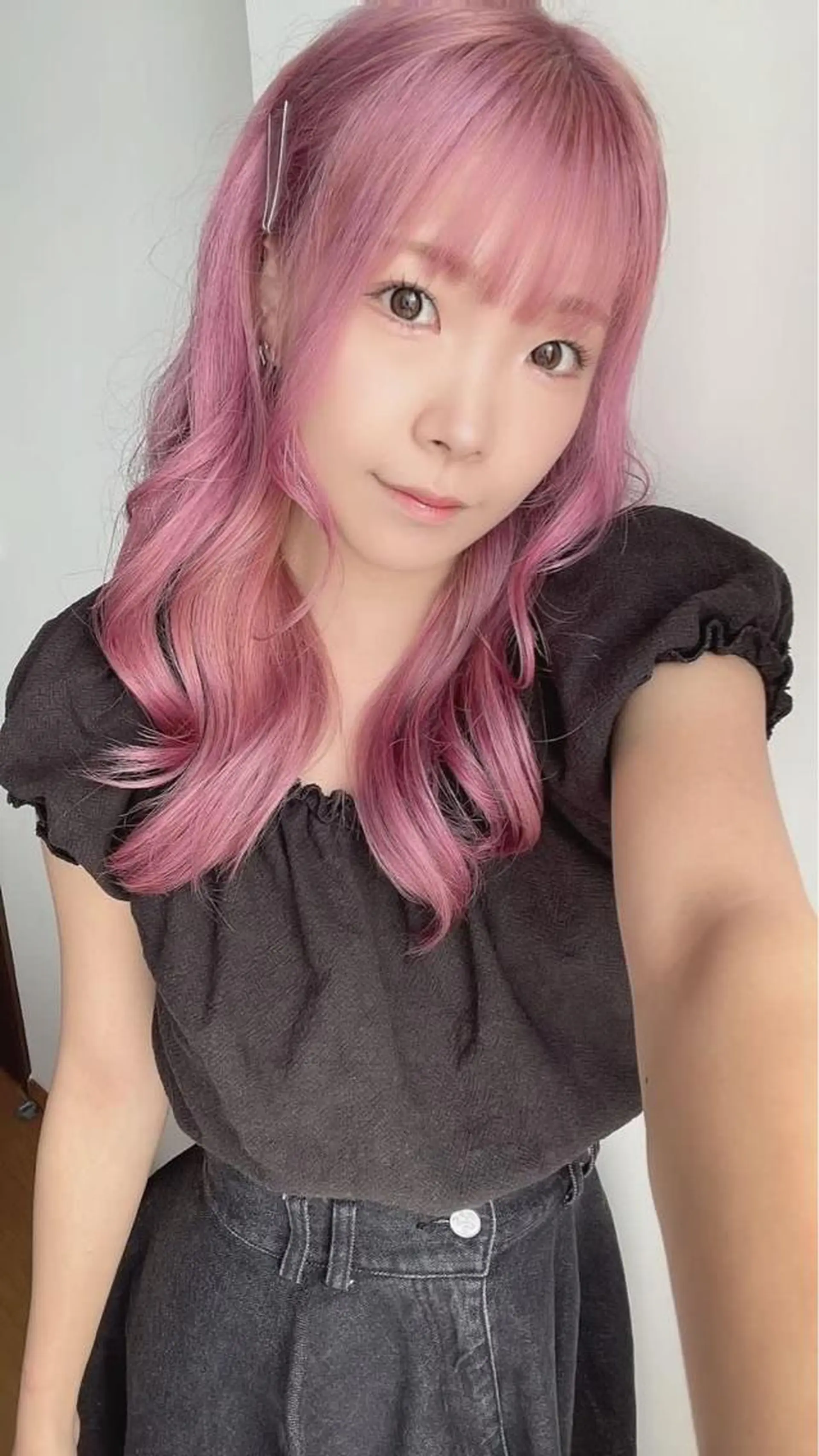 セミロング カラー ピンクカラー ainico.所属・髪質改善　艶髪✨ Teppeiのヘアスタイル