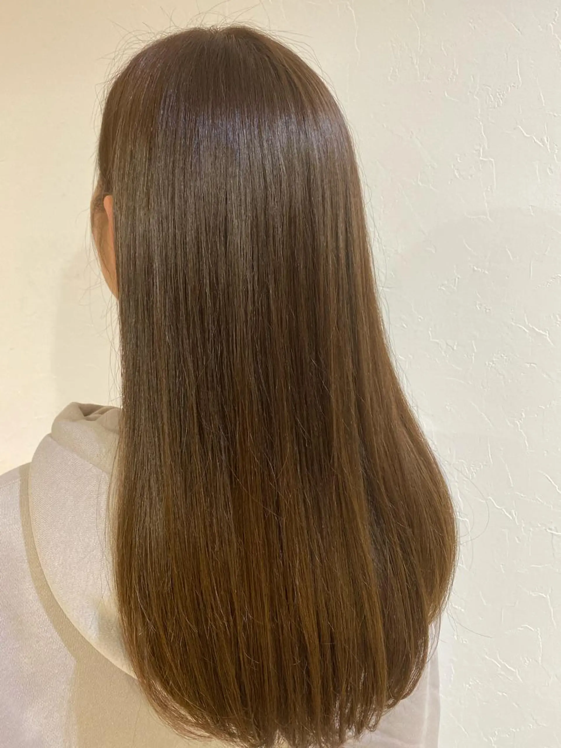 ロング カラー Ate by little所属・青木 梢のヘアスタイル