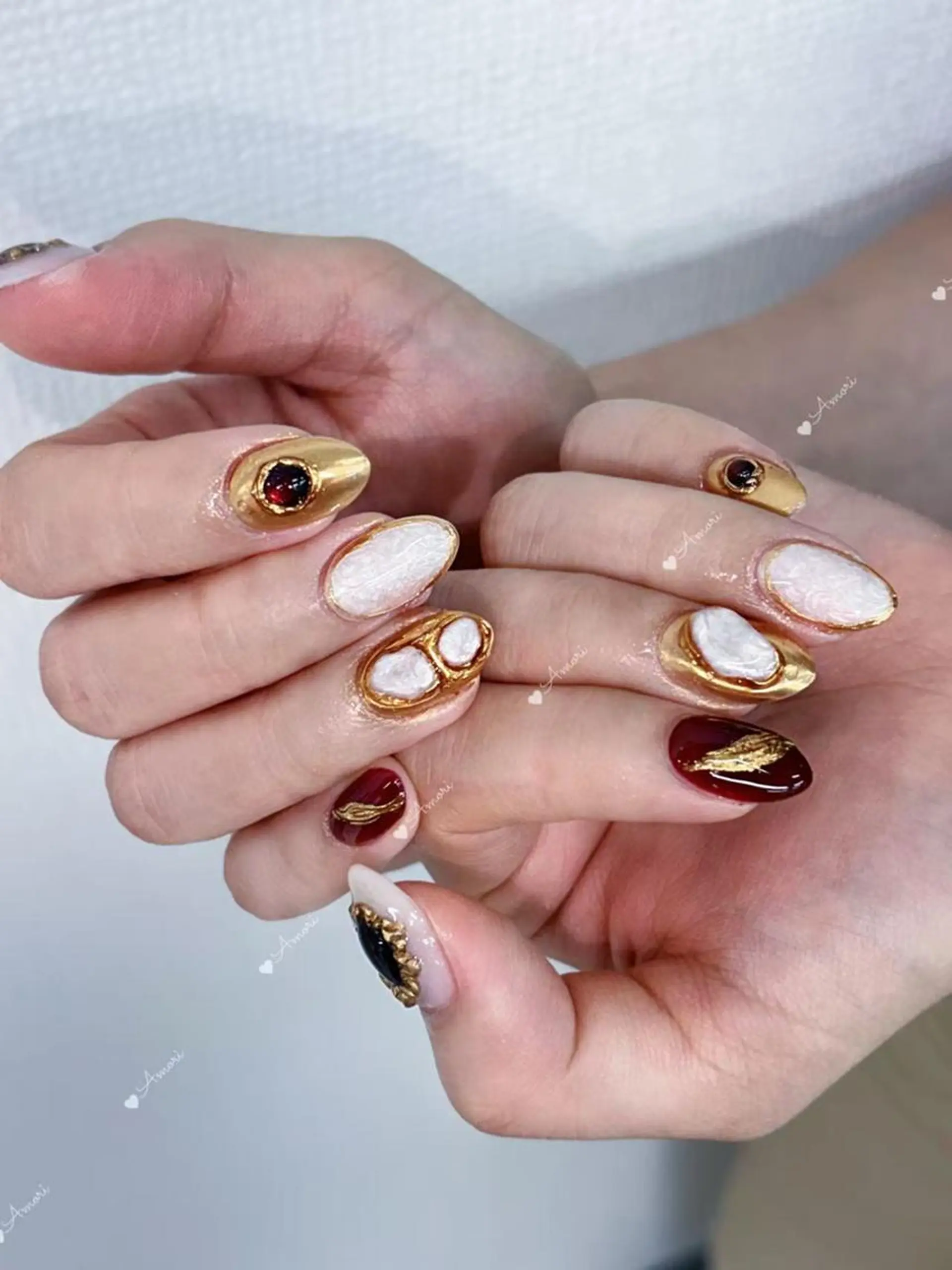 ネイル ハンドネイル 佐藤 しおんのネイルデザイン