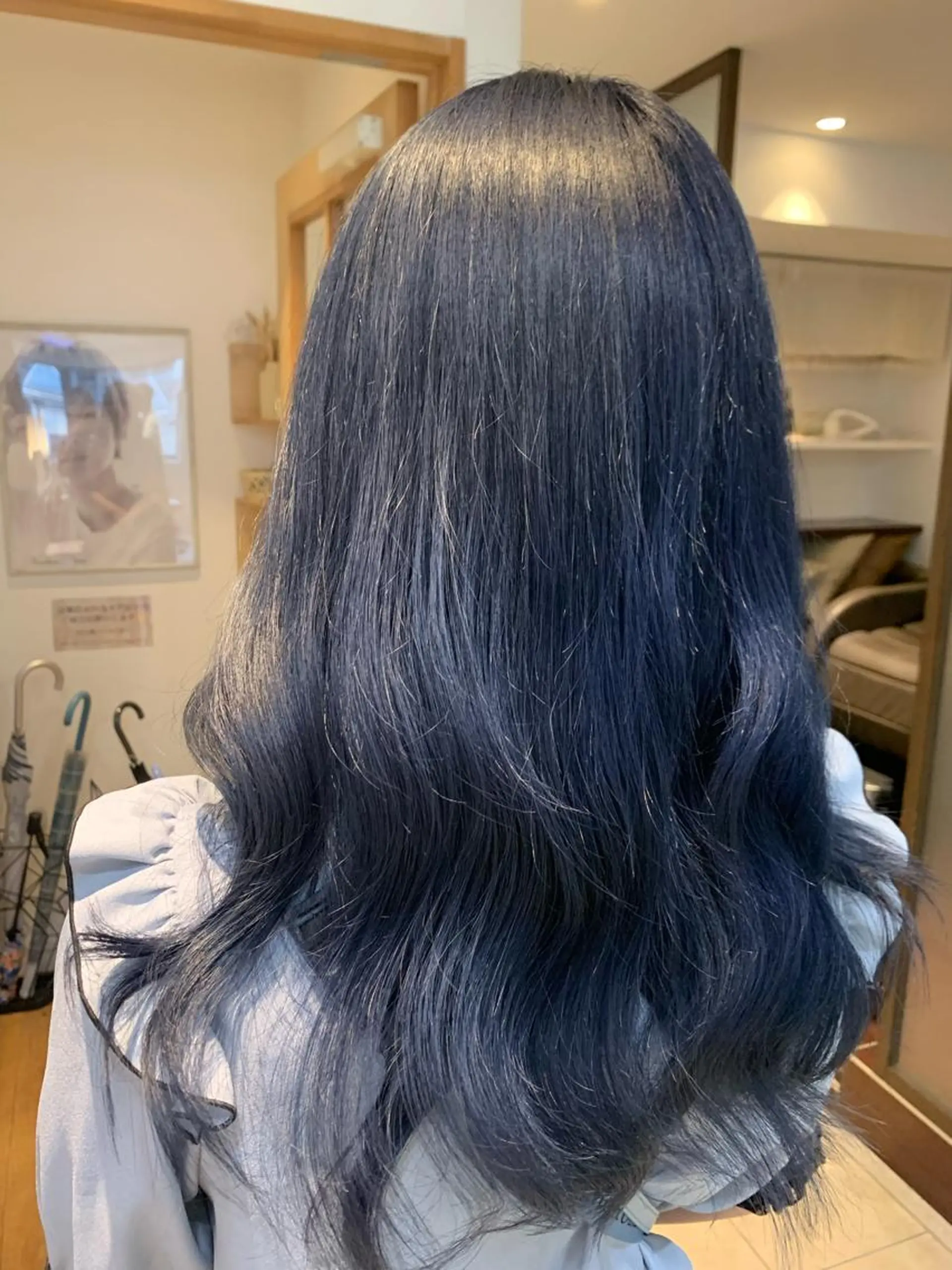 ロング ヘアカラー 庄司 沙羅のヘアスタイル