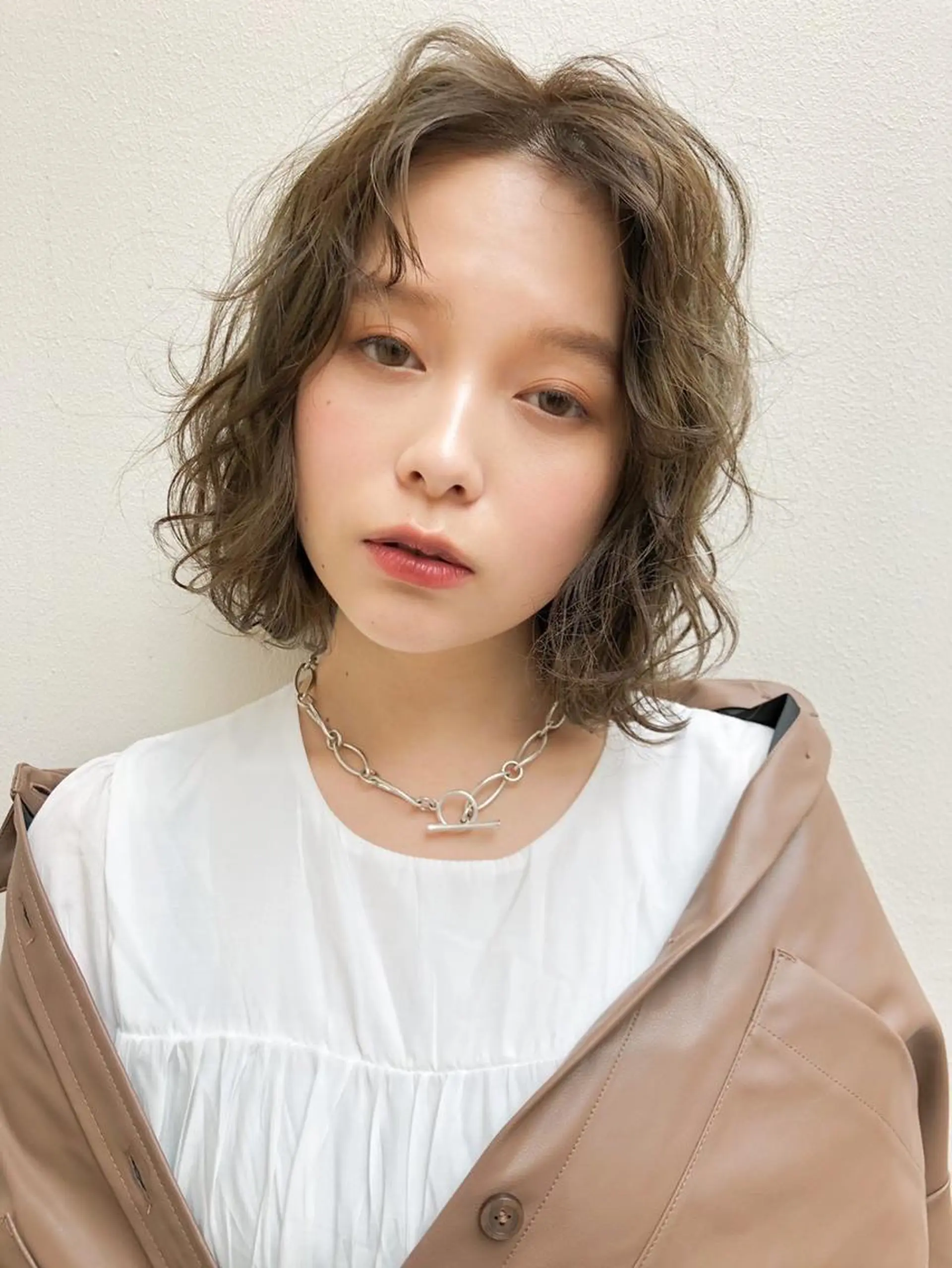 ミディアム カット パーマ トリートメント 🎊LUK🎊_公 式_🩵髪質改善🩵のヘアスタイル