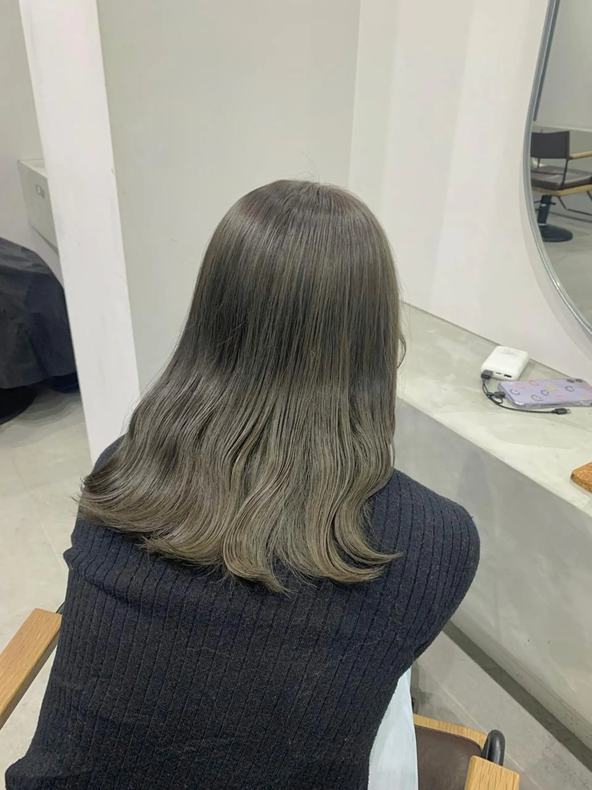 セミロング カット ヘアカラー トリートメント little 小濱彰太のヘアスタイル