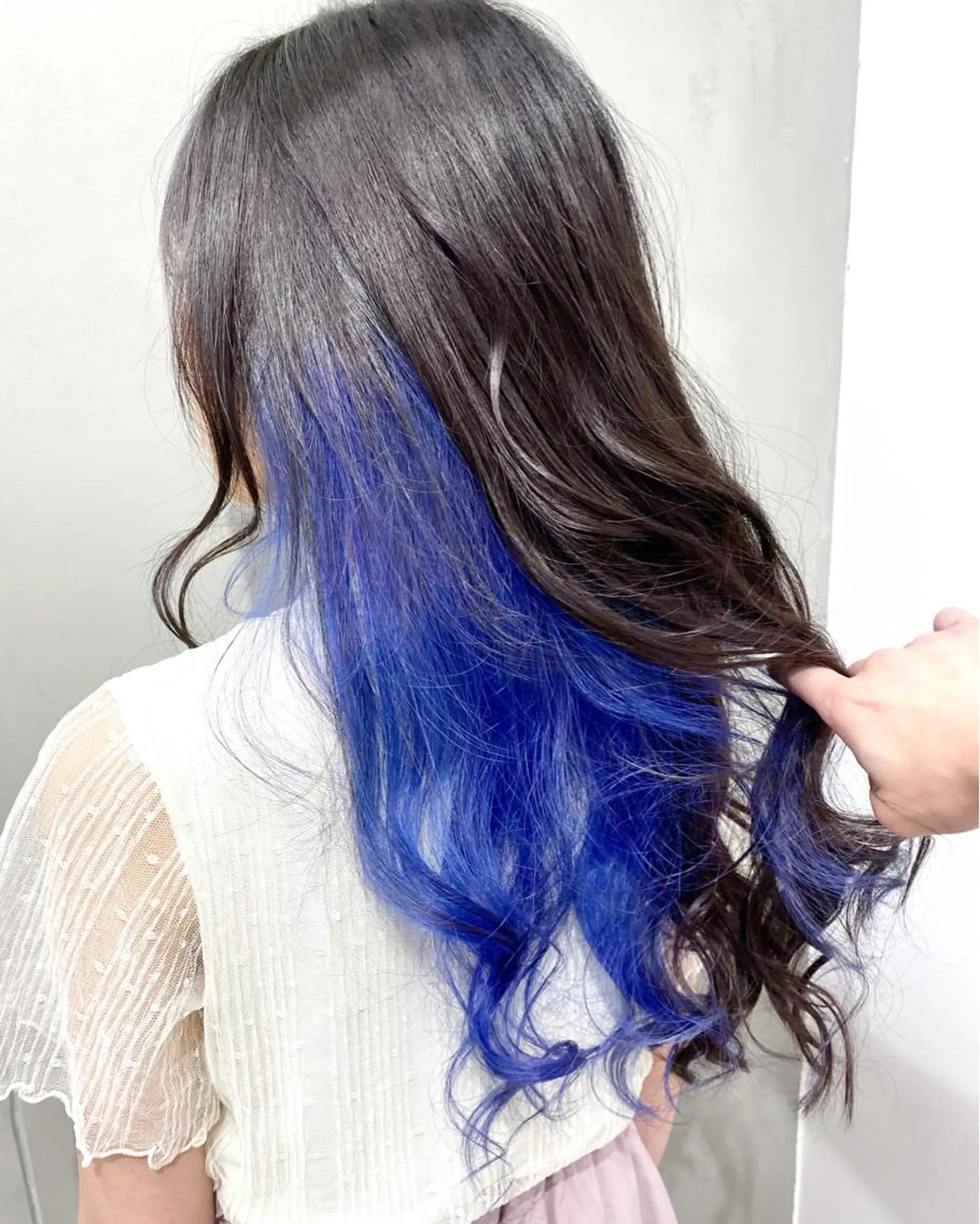 ロング カラー ブルーカラー 透明感カラー ダブルカラー グラデーションカラー ハイライトカラー ヘアカラー 艶カラー YOSHIMURAのヘアスタイル