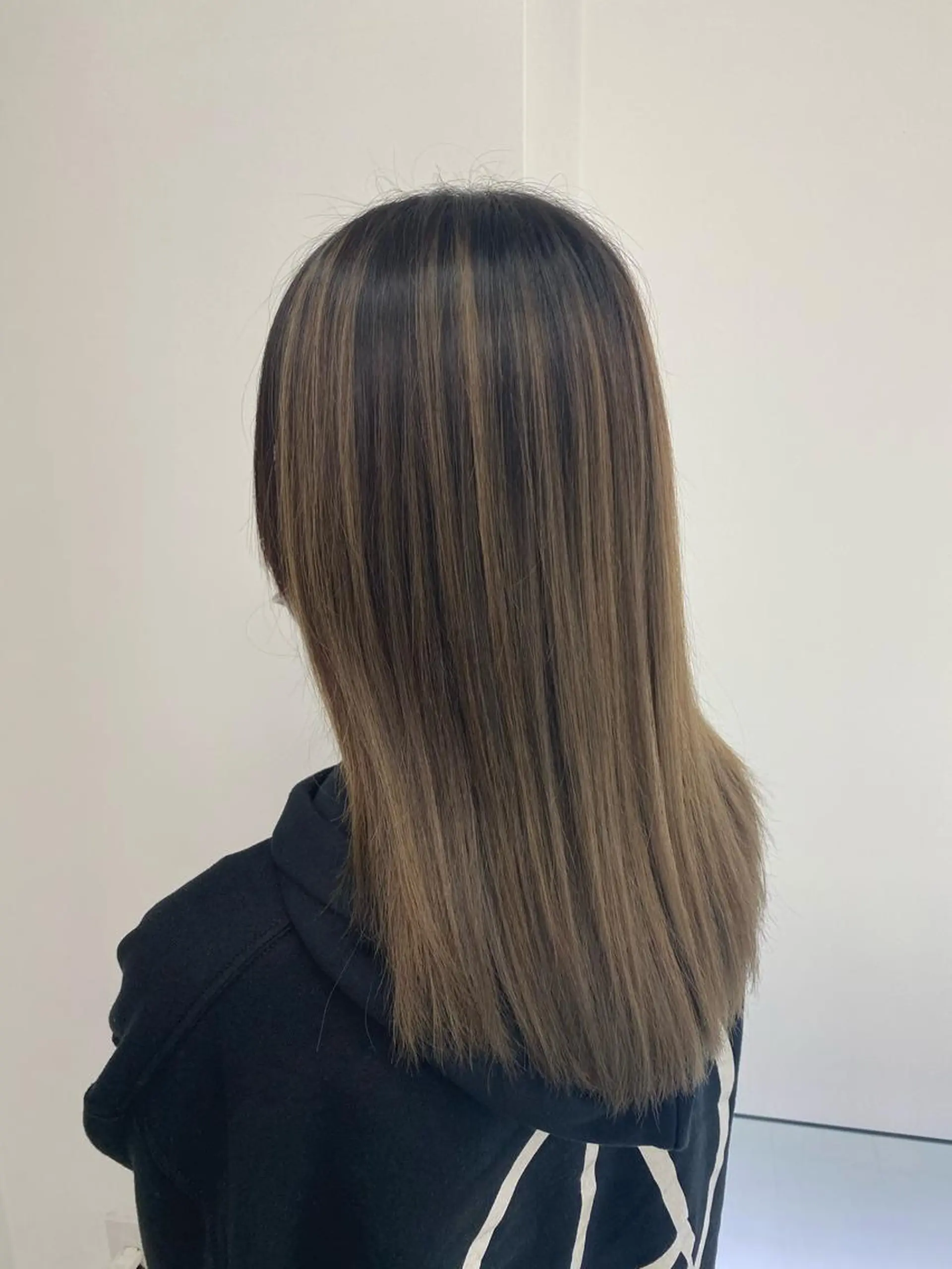 カラー ブリーチ ダブルカラー ヘアカラー トリートメント 💫お呼ばれヘア💫 髪質改善✨ともえ市川のヘアスタイル