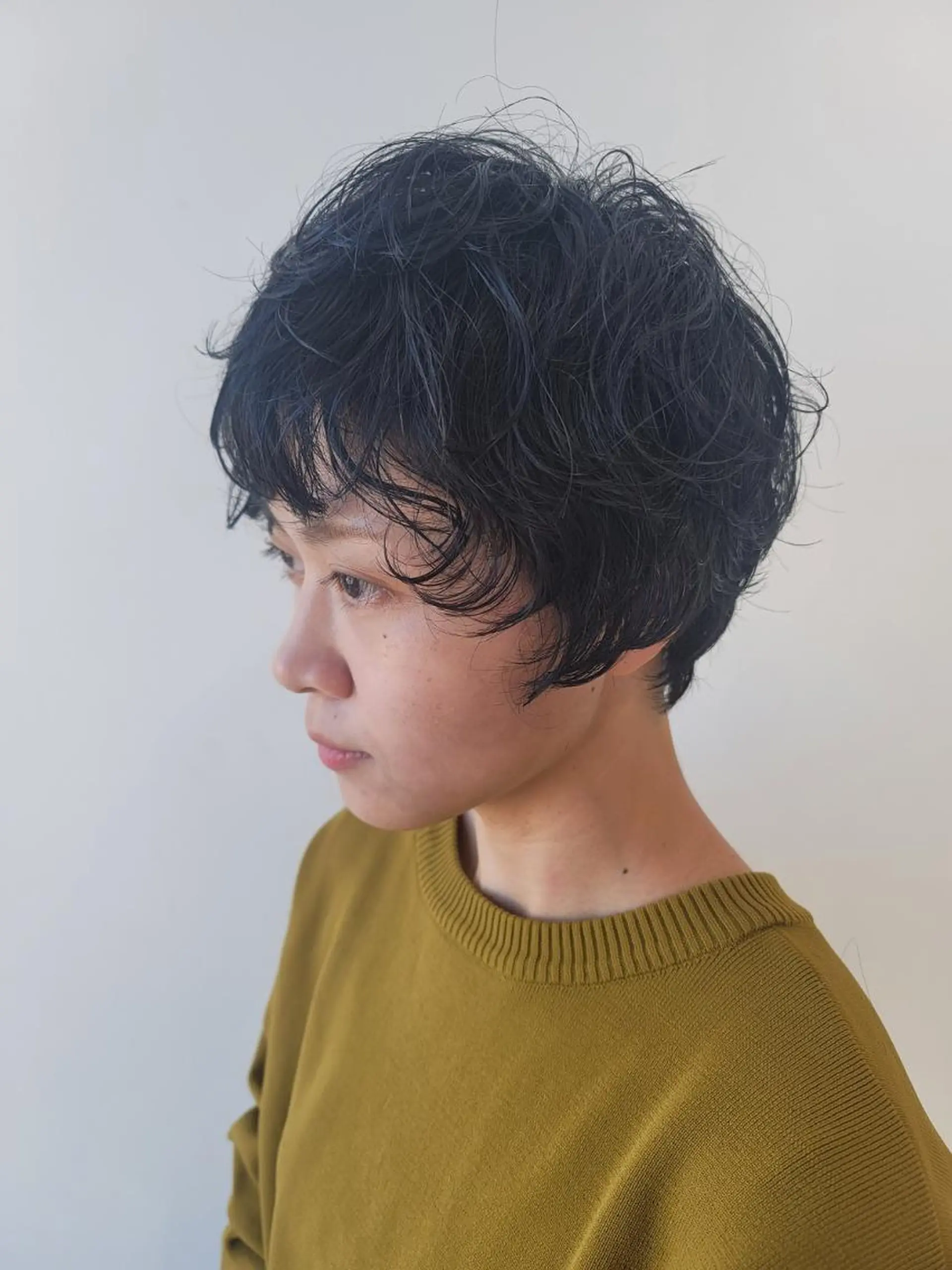 ショート パーマ くせ毛 ショートヘア カット パーマ 鈴木 翠のヘアスタイル