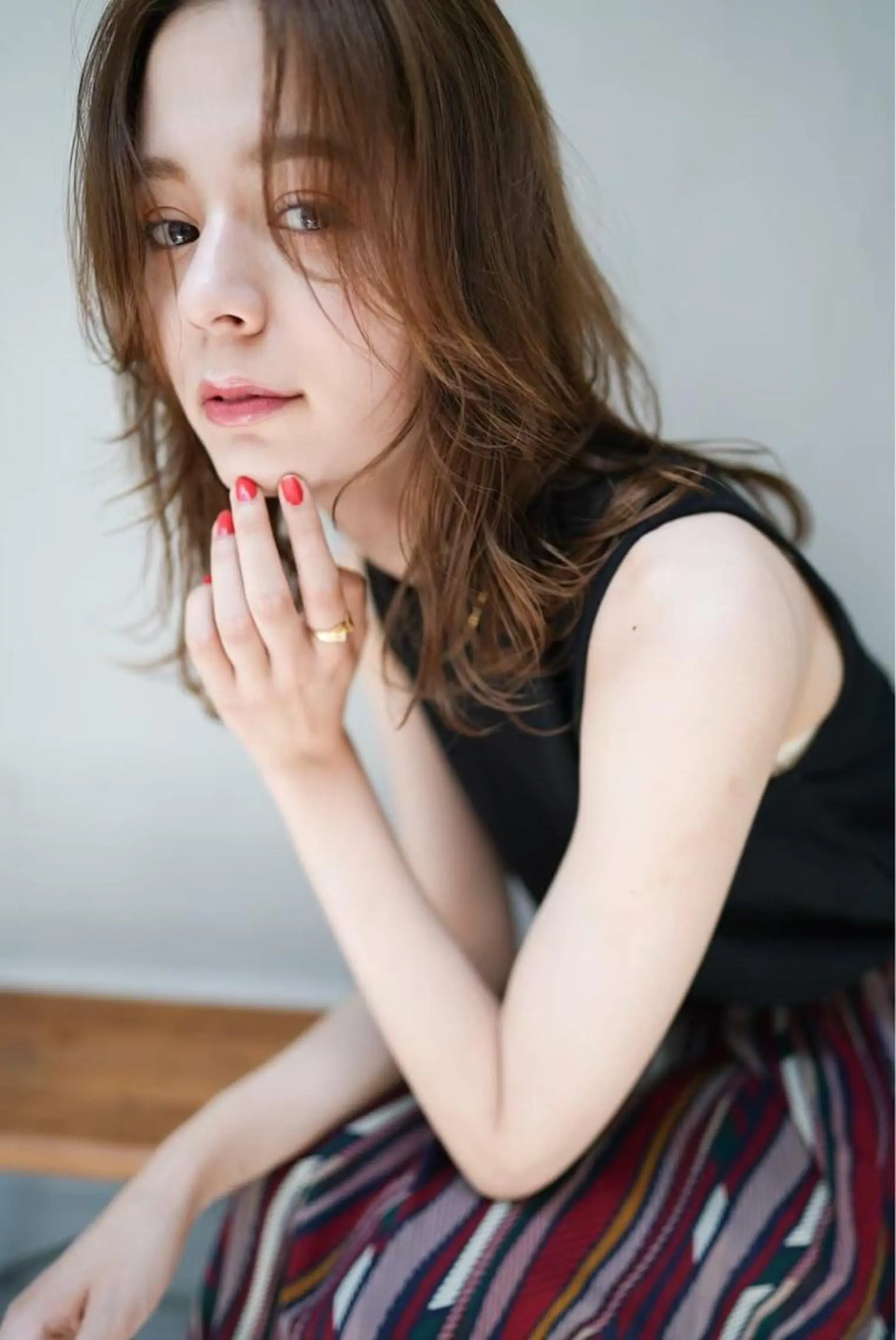 セミロング 伸ばしかけ レイヤーカット カット SALOWIN所属・MA Iのヘアスタイル