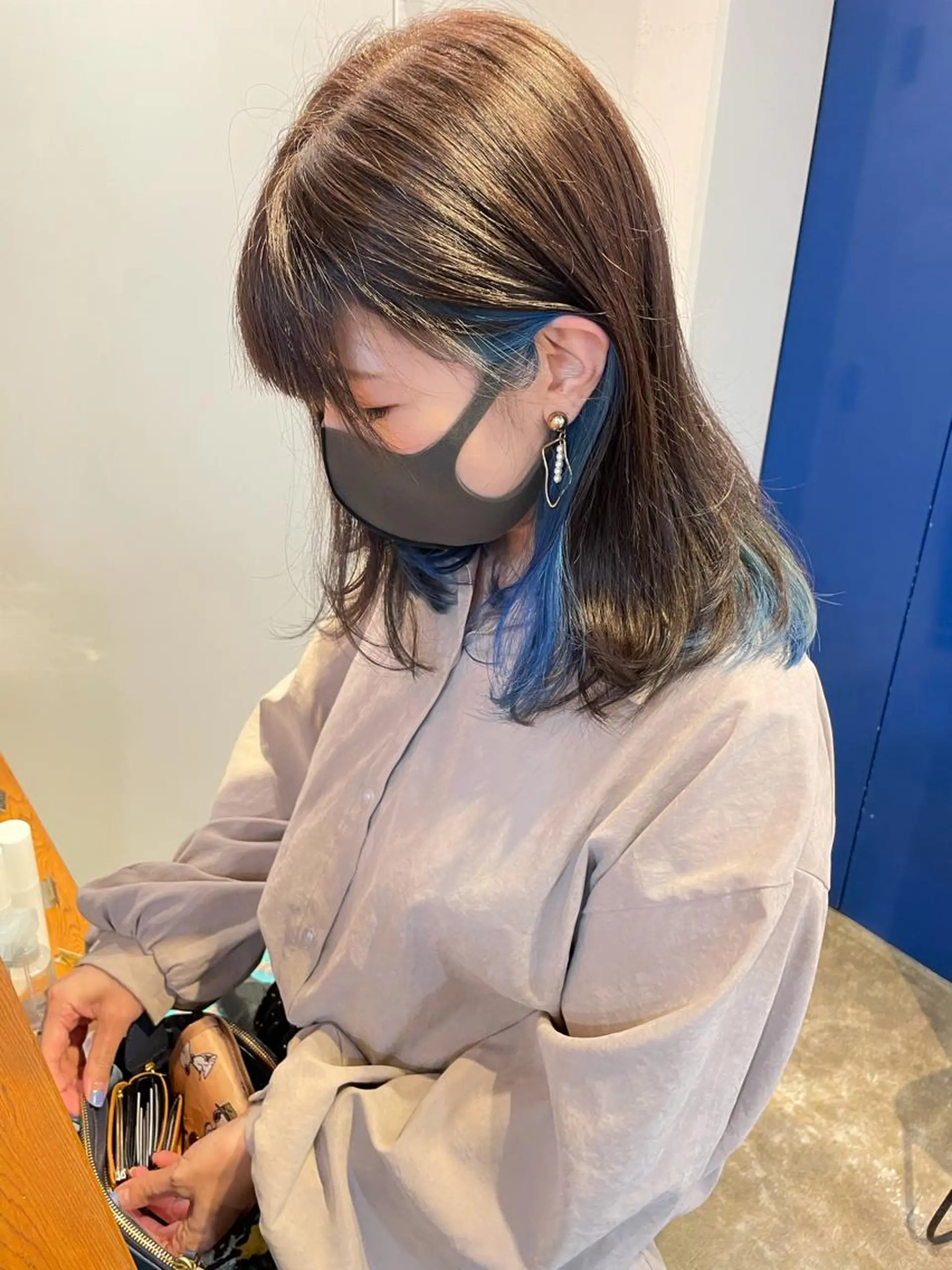 ミディアム カラー ヘアカラー トリートメント MIOベージュカラー 柔らかいカラーのヘアスタイル