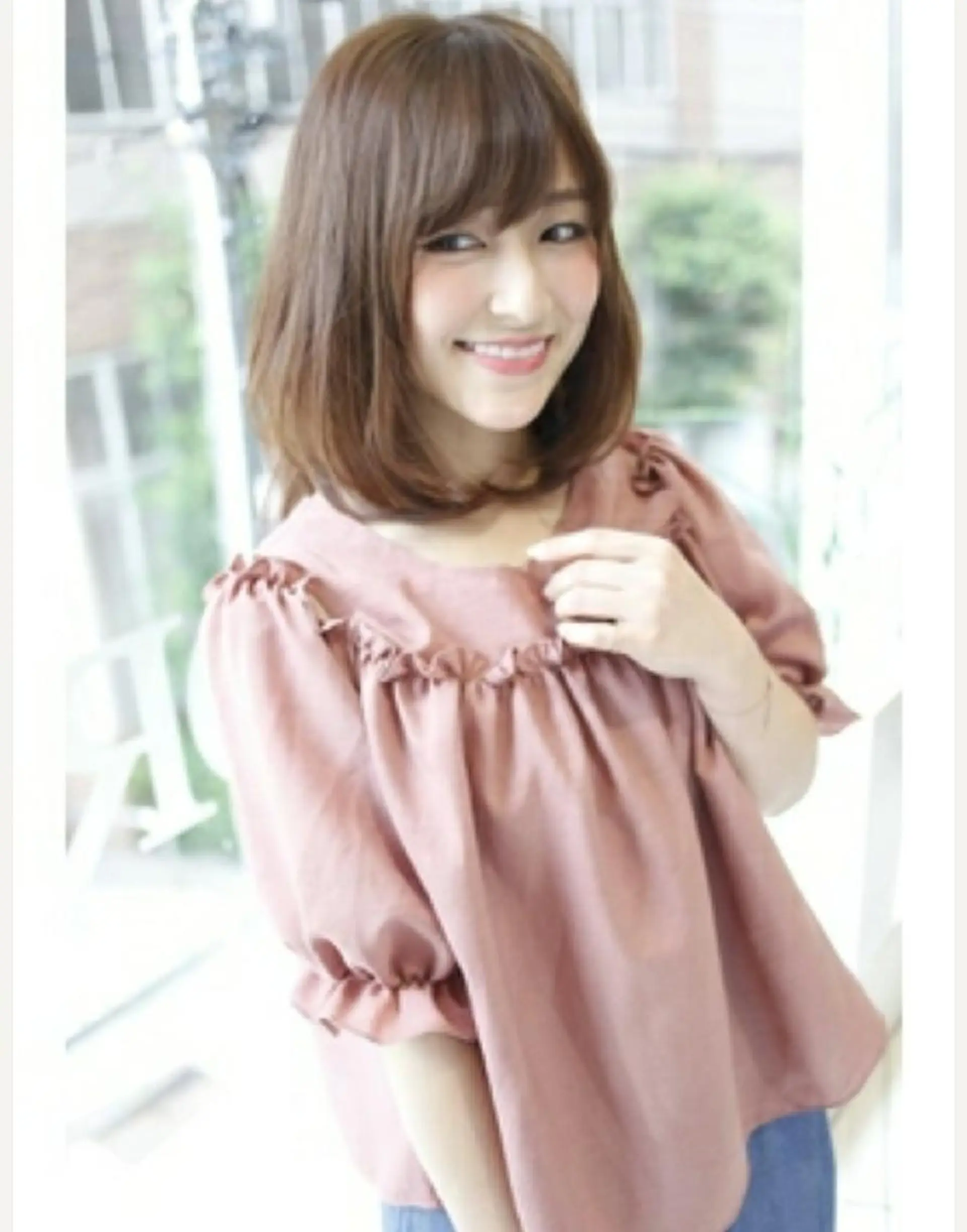 ミディアム SALOWIN神宮前五丁目店所属・🇰🇷韓国風艶髪✨ 髪質改善 倉岡しおんのヘアスタイル