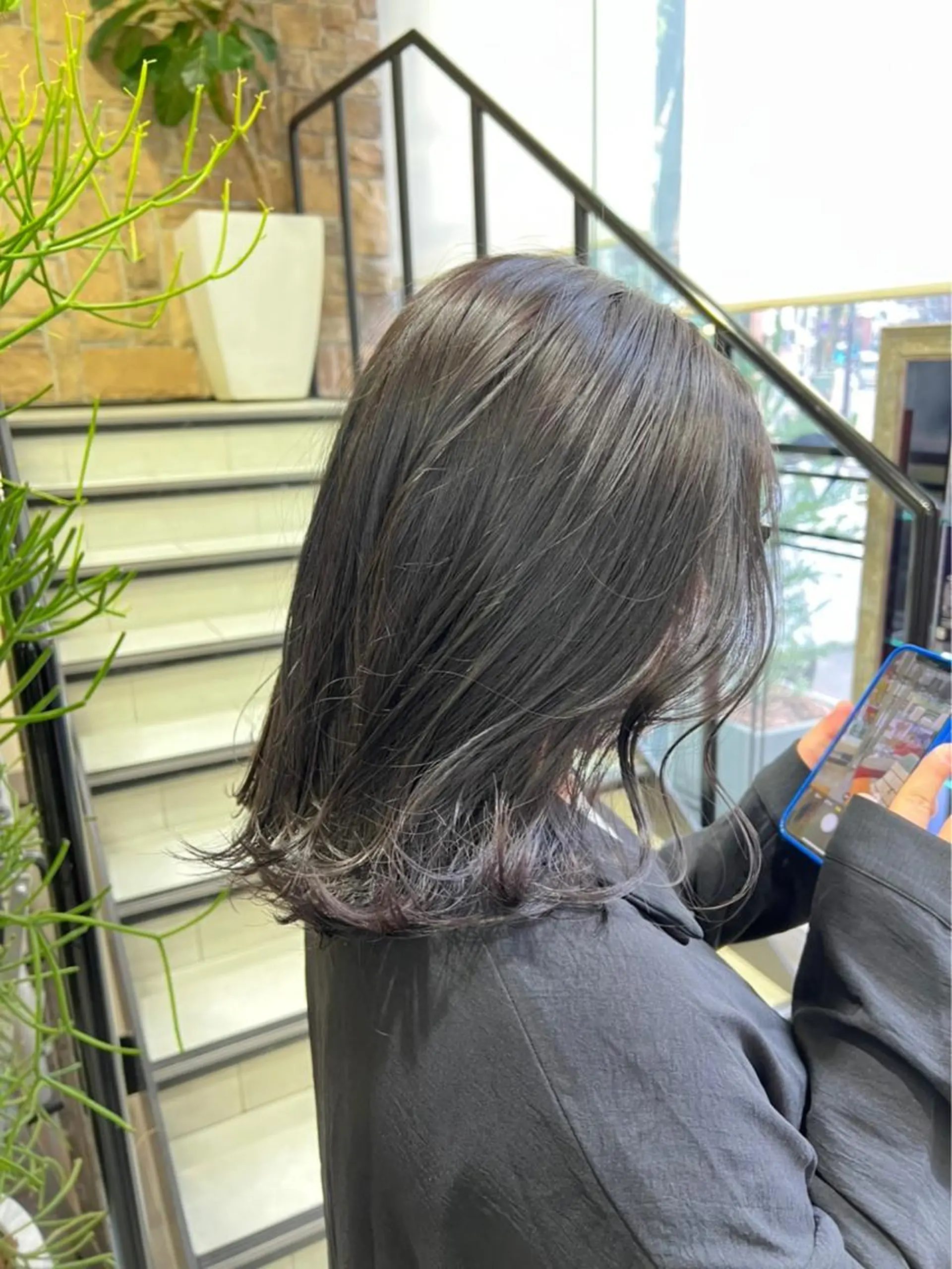 セミロング カラー アッシュ アッシュグレー アッシュグレージュ グレージュ ハイトーンカラー メンズカット/柏/韓 国/メンズパーマ航太のヘアスタイル