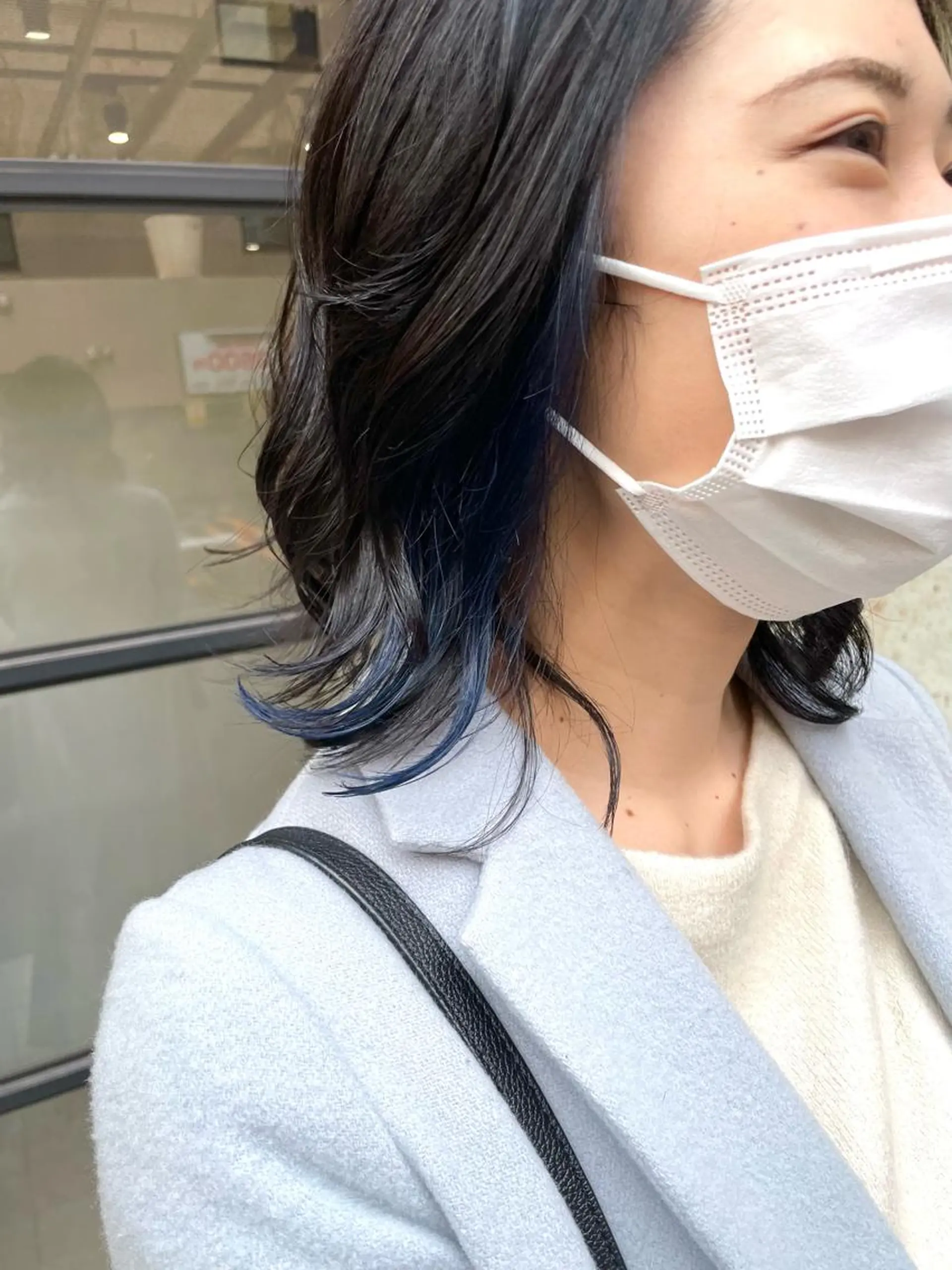 ミディアム カラー ヘアカラー ハイライトが 得意なニキです😊のヘアスタイル