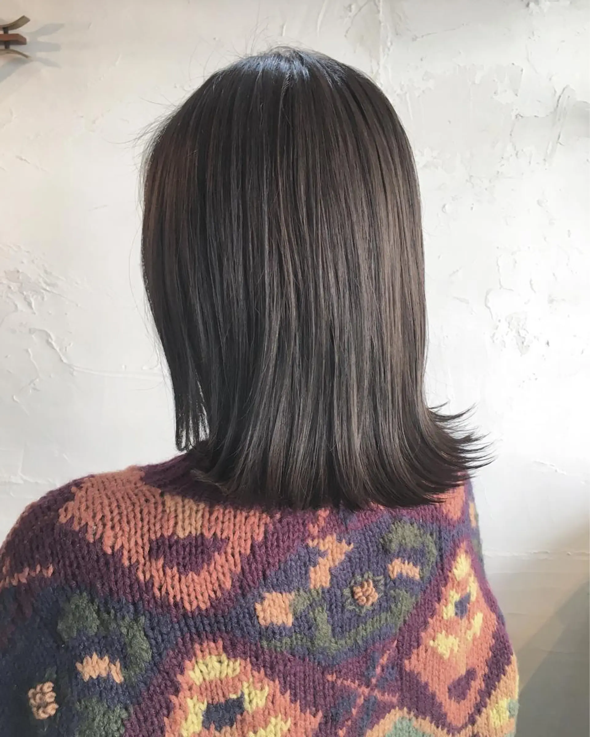 ミディアム 松田 由紀子のヘアスタイル